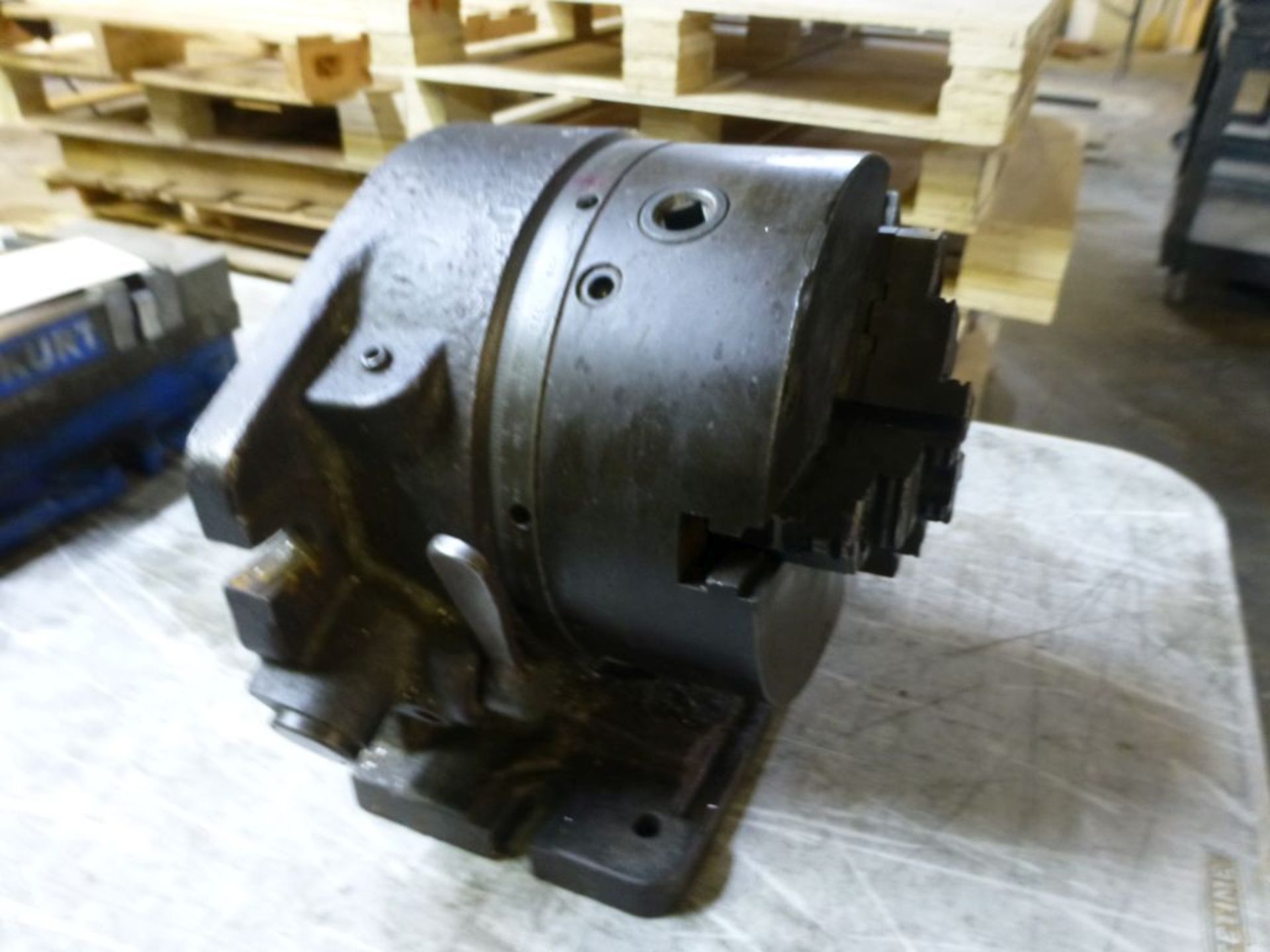 3-Jaw Dividing Head - Image 3 of 4