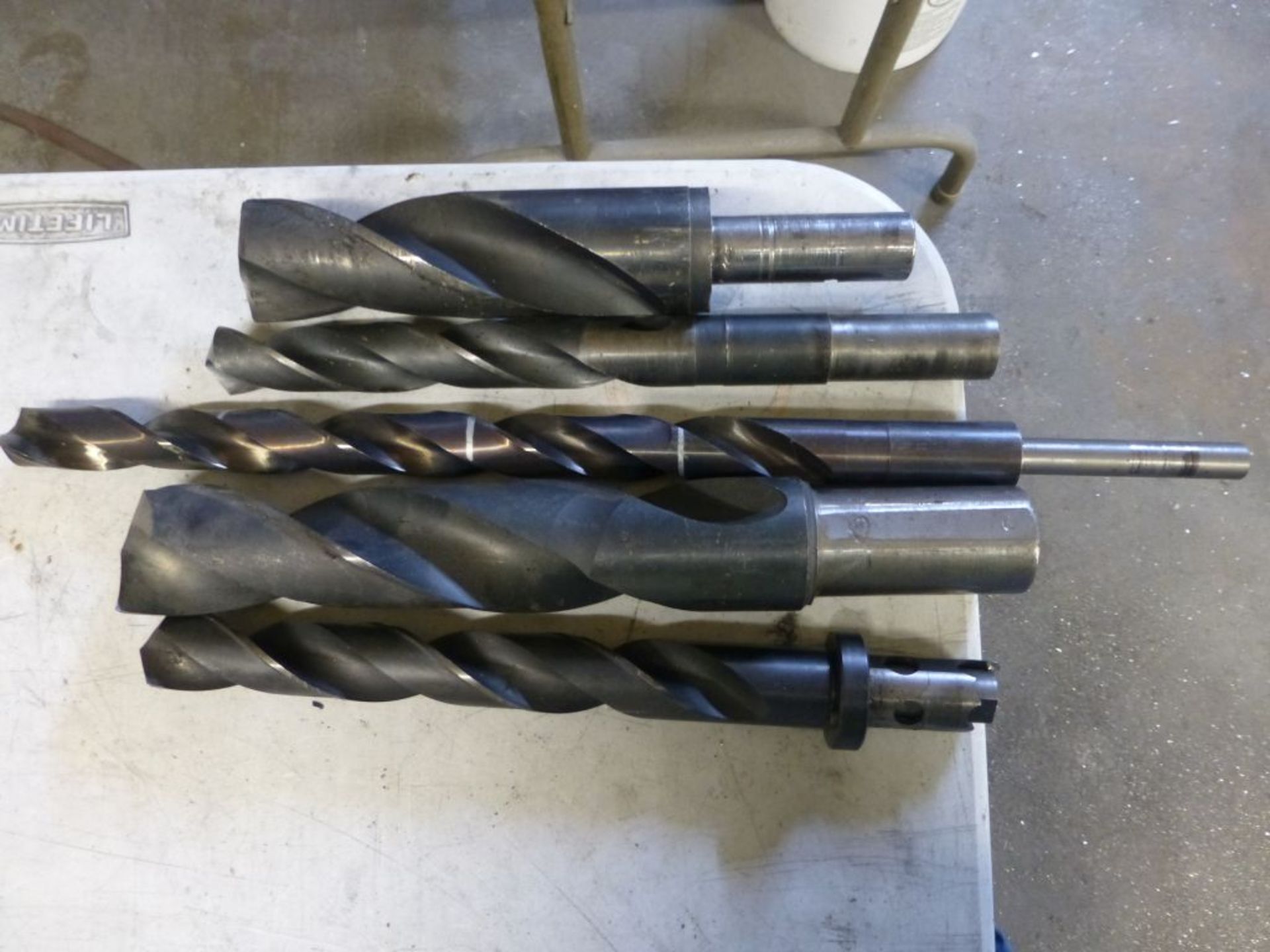 Lot of (5) Assorted Drill Bits