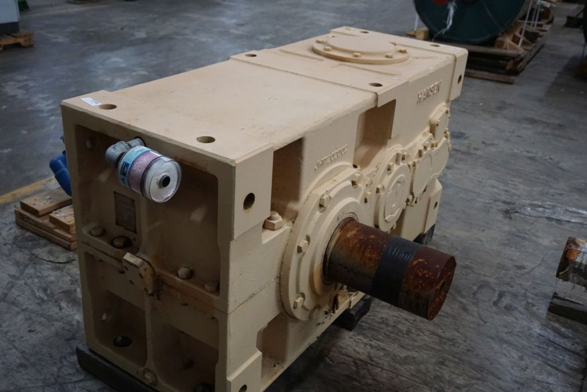 Hansen Gearbox|Type: RDH31-AN; SF: 2.2; 670 HP; Ratio: 26.18; RPM: 1780/67.2|Lot Loading Fee: $5.00 - Image 5 of 8