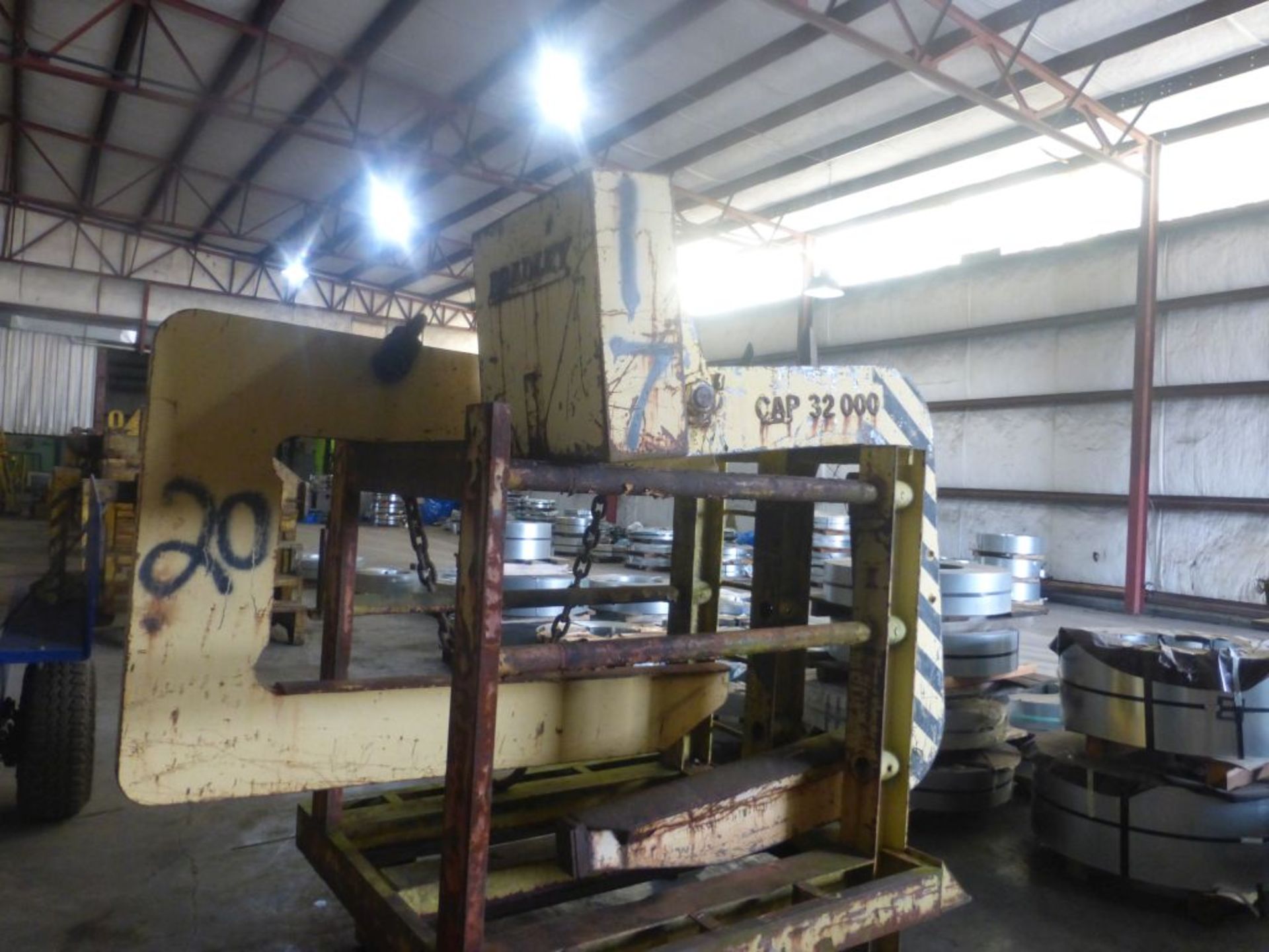 Lot of (2) C Frame Coil Lifters|(1) 20,000 lb, 72"; (1) Bradley 32,000 lb, 38", Includes Stand - Image 4 of 5