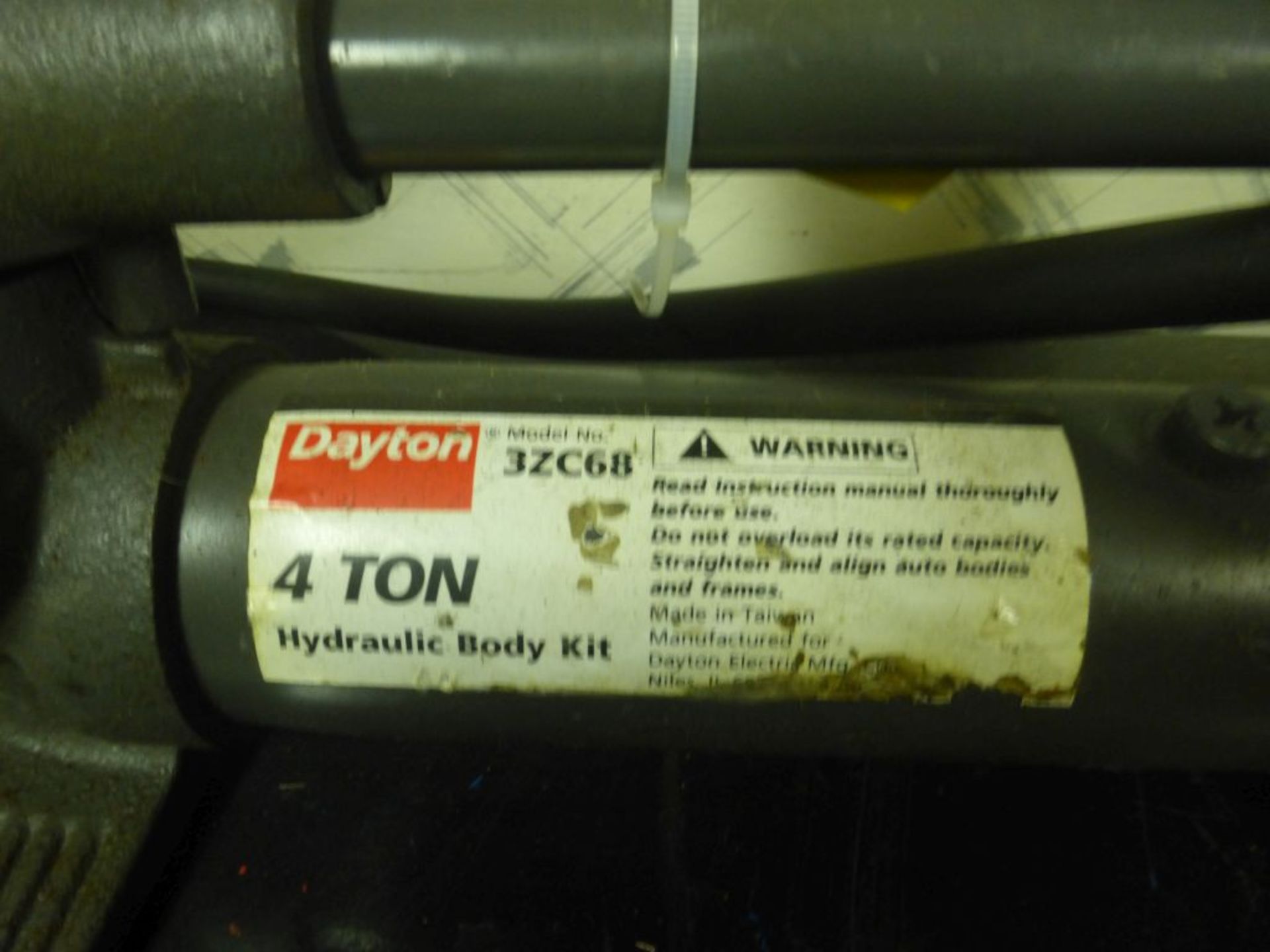 Dayton 4 Ton Hydraulic Body Kit|Model No. 3ZC68 - Image 2 of 3