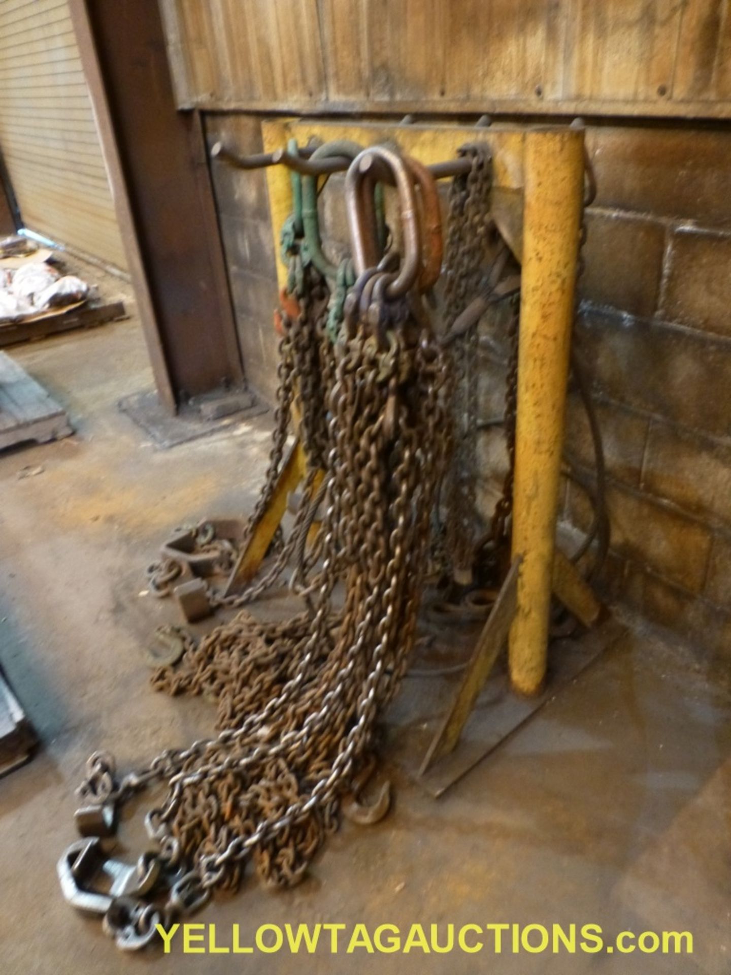 Lot of Chain Slings on Holder - Image 2 of 7