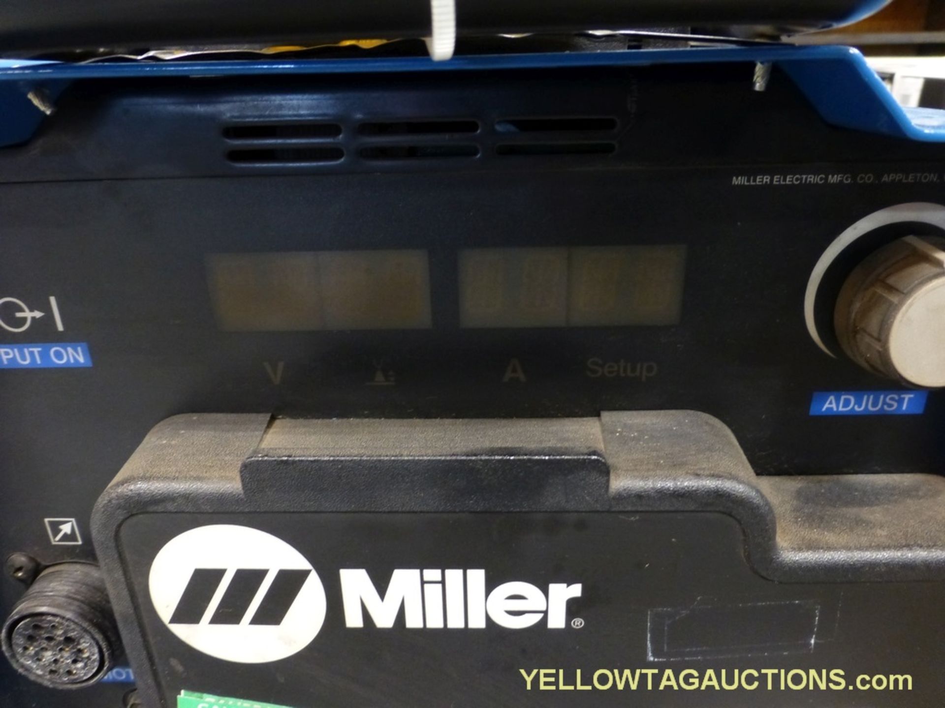 Miller Invision Auto Lite 350 MPA | Model No. 907397; 11.2/13.6A; 208/575V; 50/60Hz - Image 3 of 8