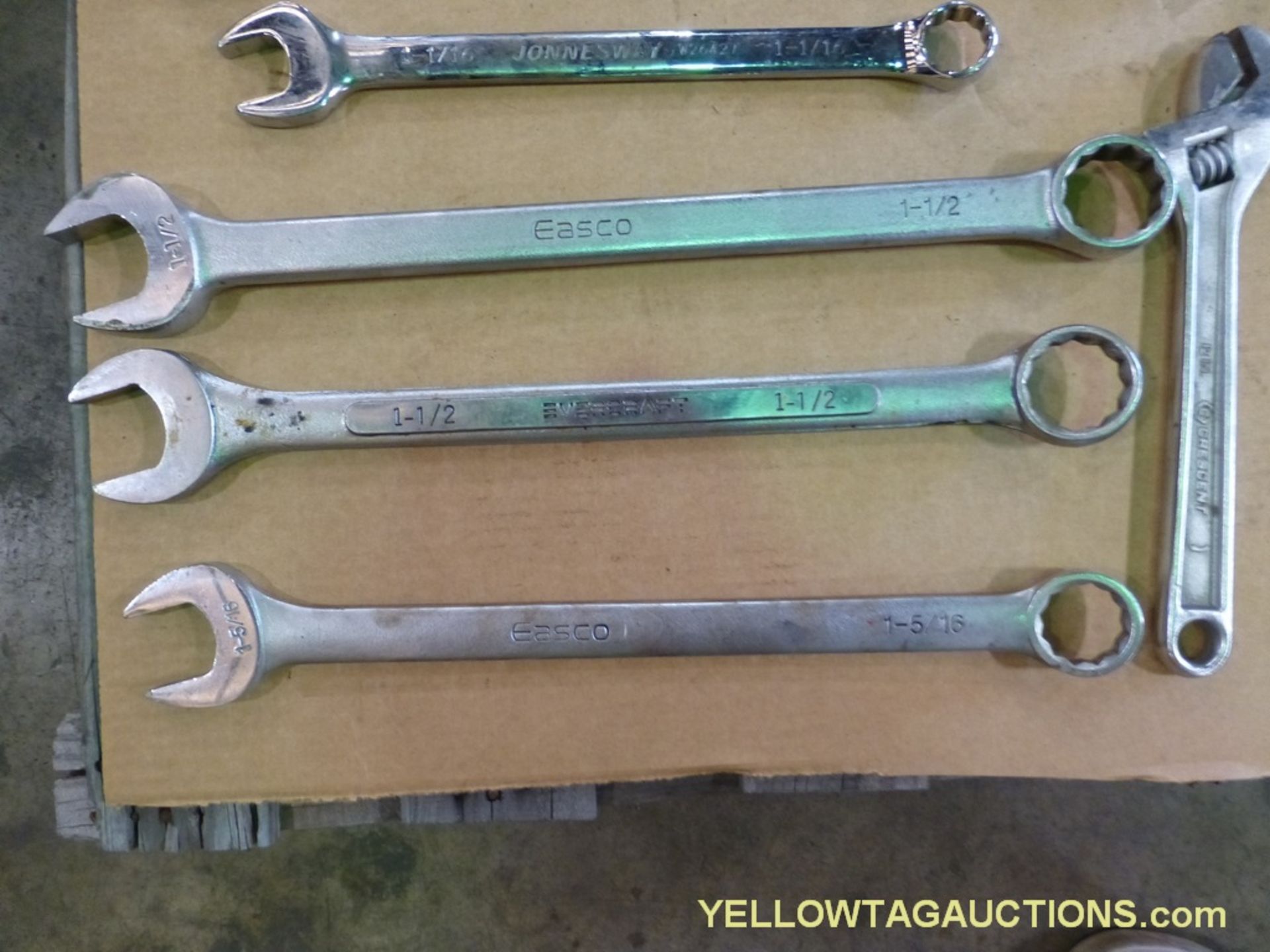 Lot of Assorted Wrenches - Image 2 of 10