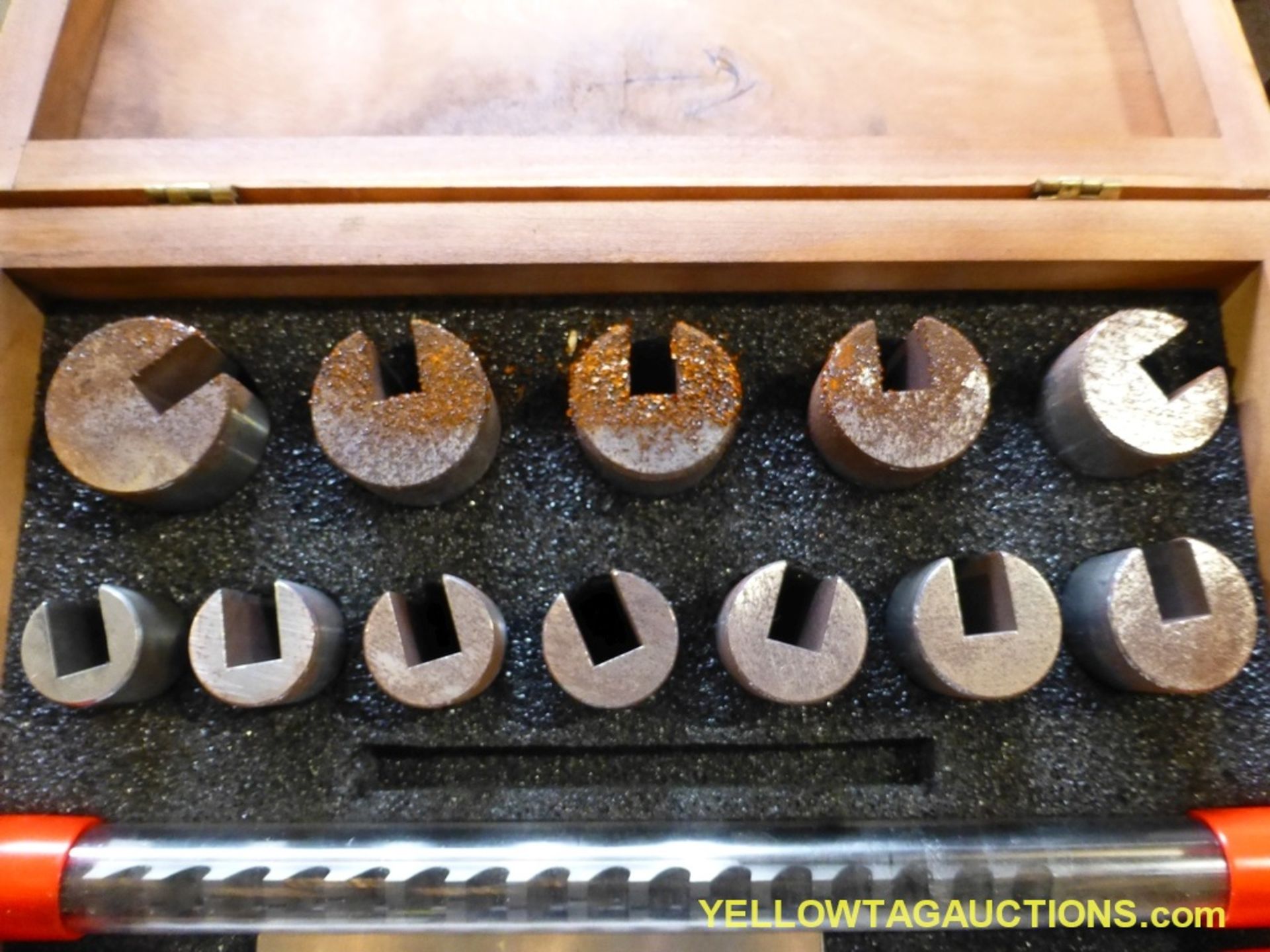 Lot of (2) DuMont Broach Sets | (1) Metric Key Way Broach Set Model No. 80; (1) Minute Man Broach Se - Image 3 of 5