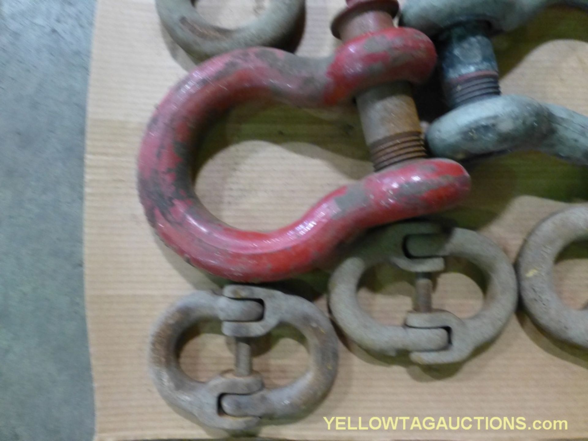 Lot of Assorted Lifting Links & Clives - Image 2 of 7