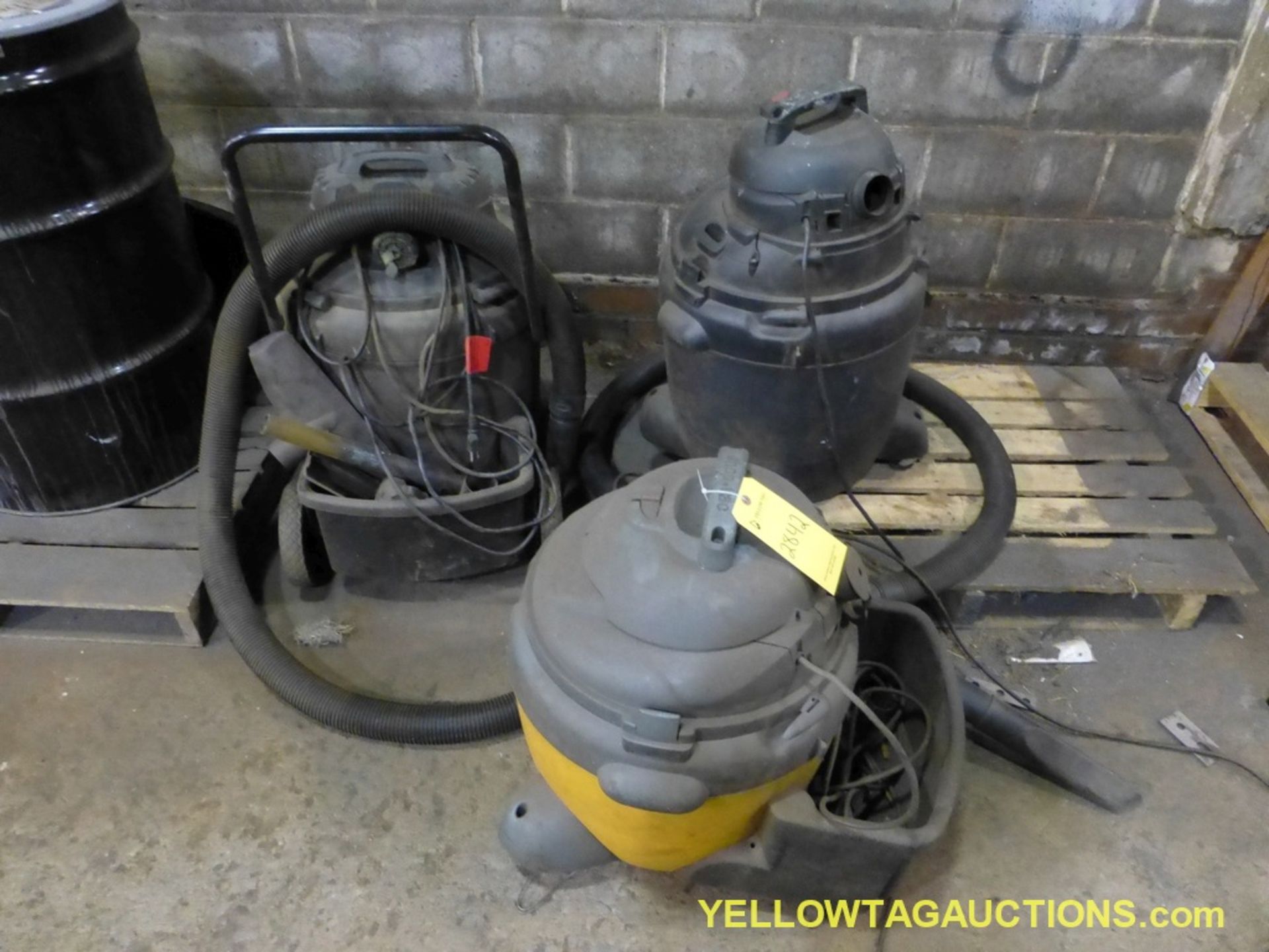 Lot of (3) Wet/Dry Vacuums