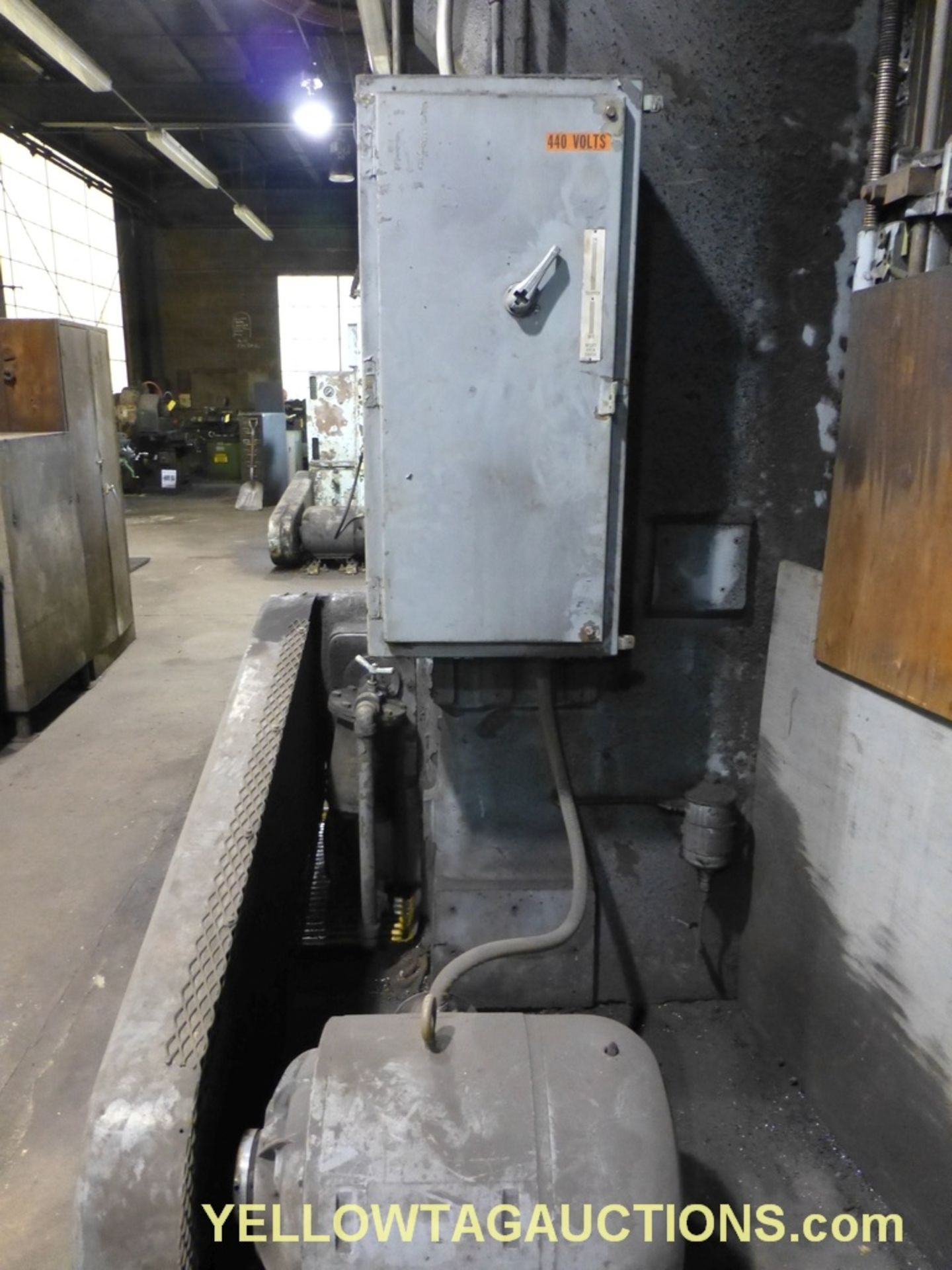54" Bullard Cutmaster VTL Jurret and Side Heads | 49-180 RPM; Includes:; 4-Jaw Table; Tri-Onics DRO - Image 14 of 15