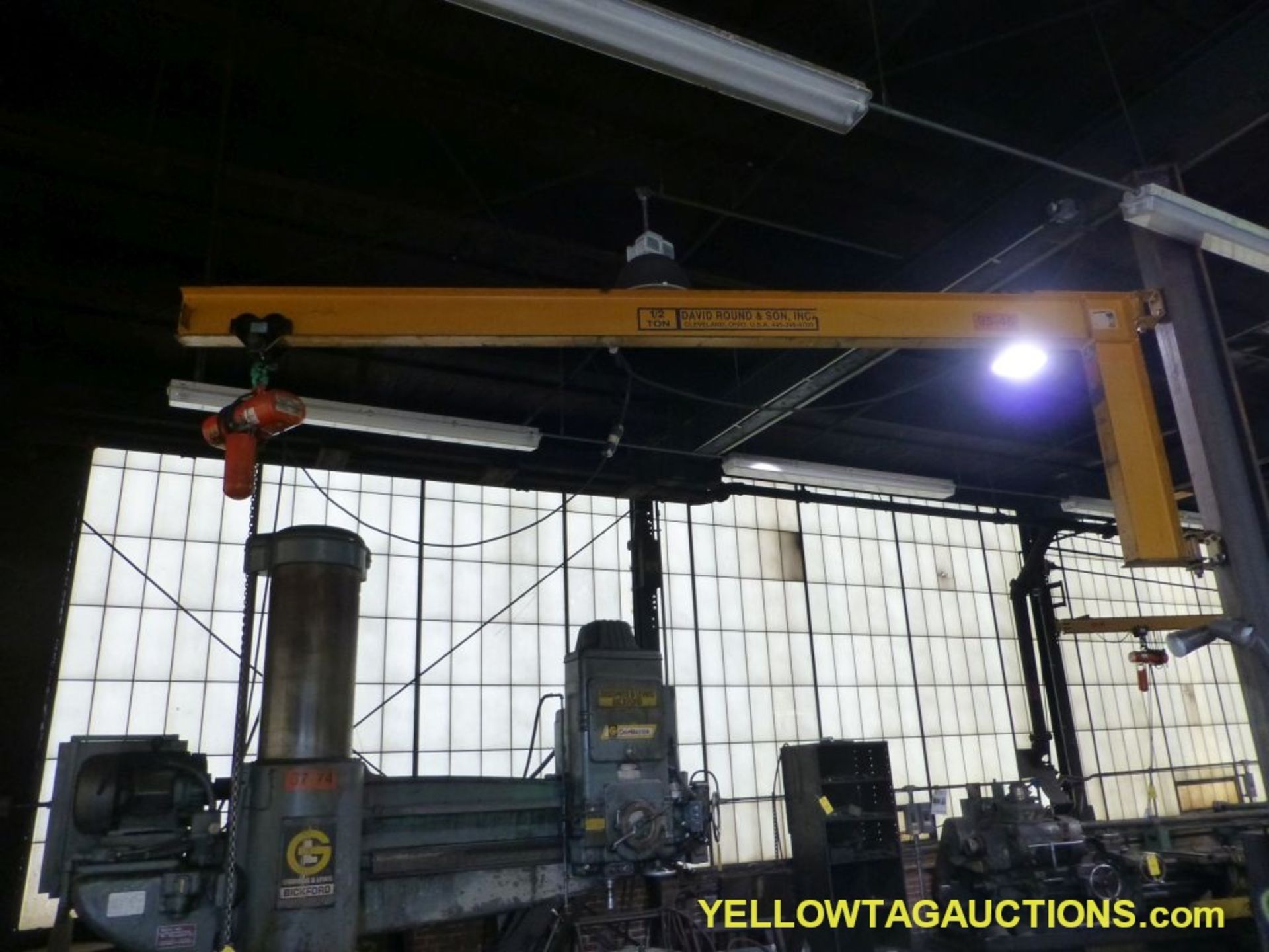 1/2 Ton Jib Crane and 1/2 Ton Electric Hoist