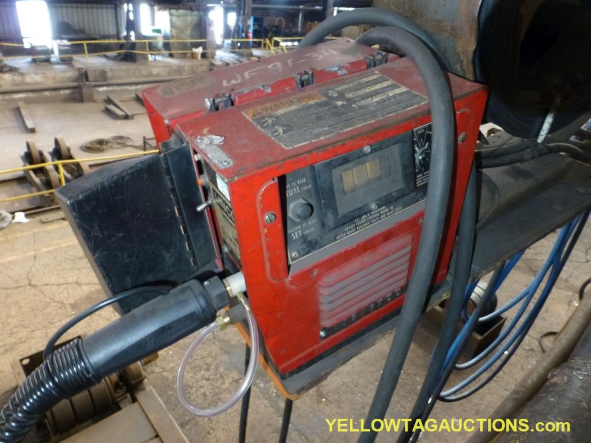 Lincoln Electric Ideal Arc DC-600 Welder | Includes: Multiprocess Switch and LN-9 Wire Feeder - Image 10 of 14