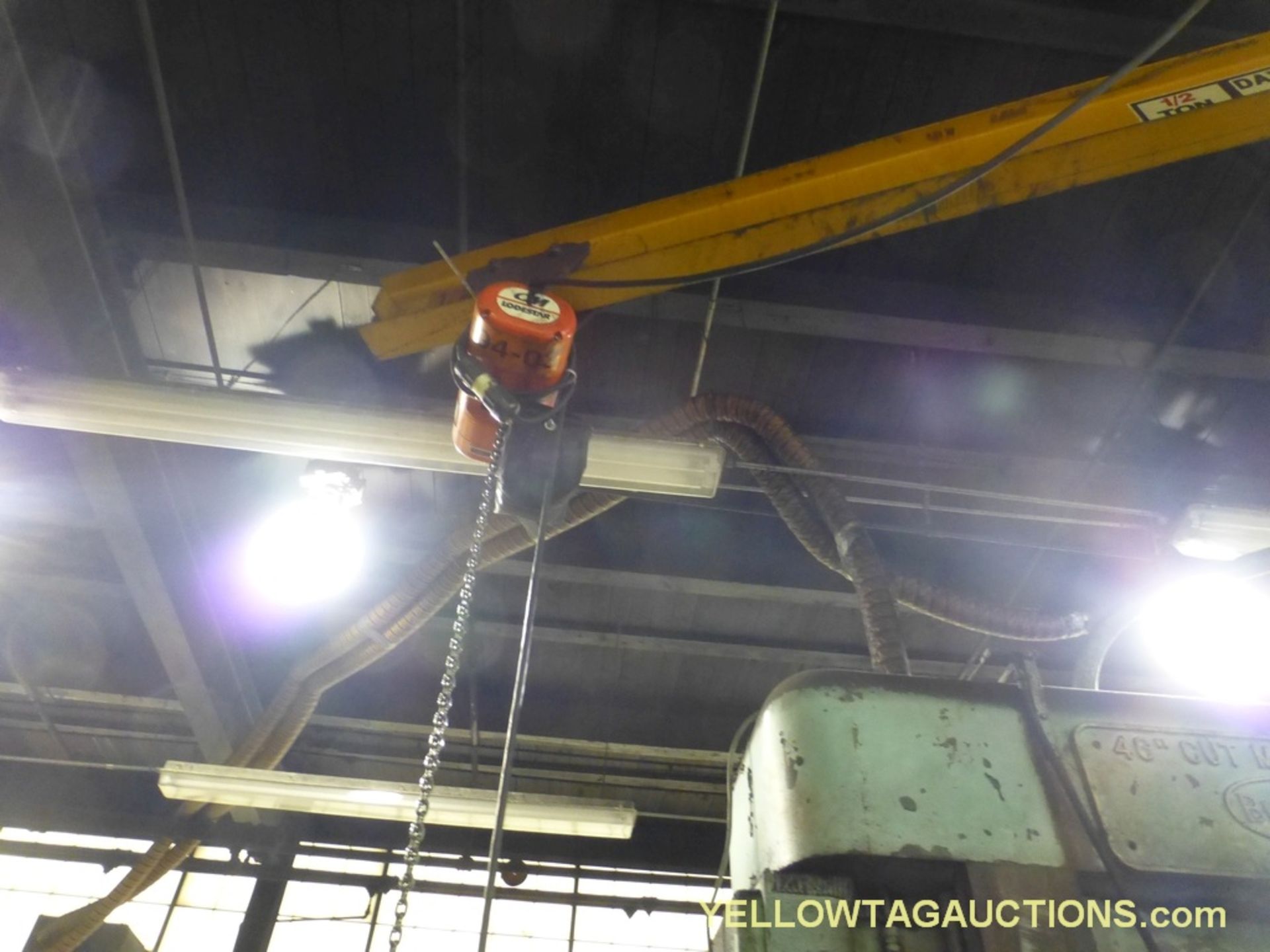 1/2 Ton Jib Crane w/CM Electric Hoist