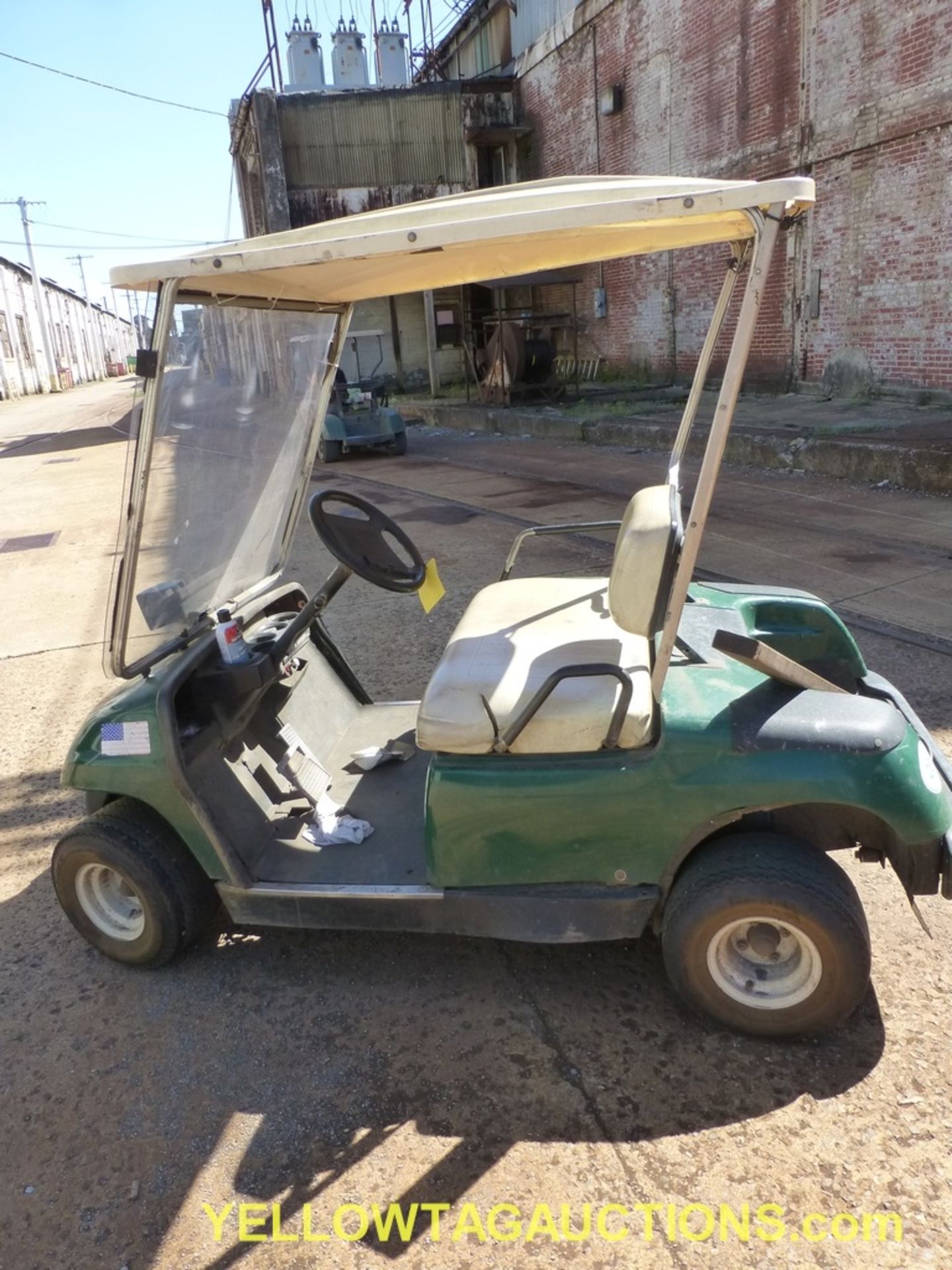Yamaha Gas Power Golf Cart - Image 2 of 14