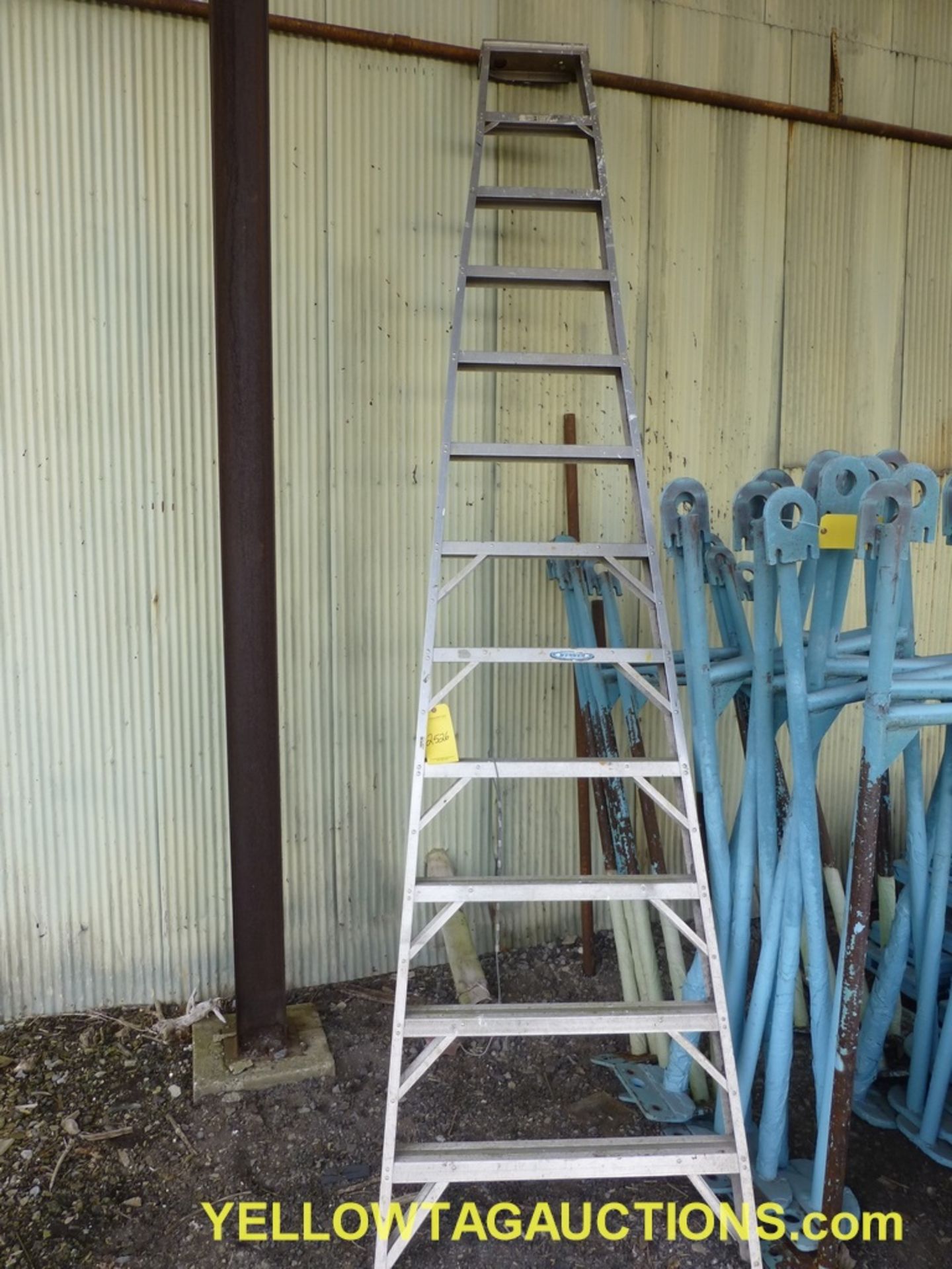 Werner 9' X 7" Ladder