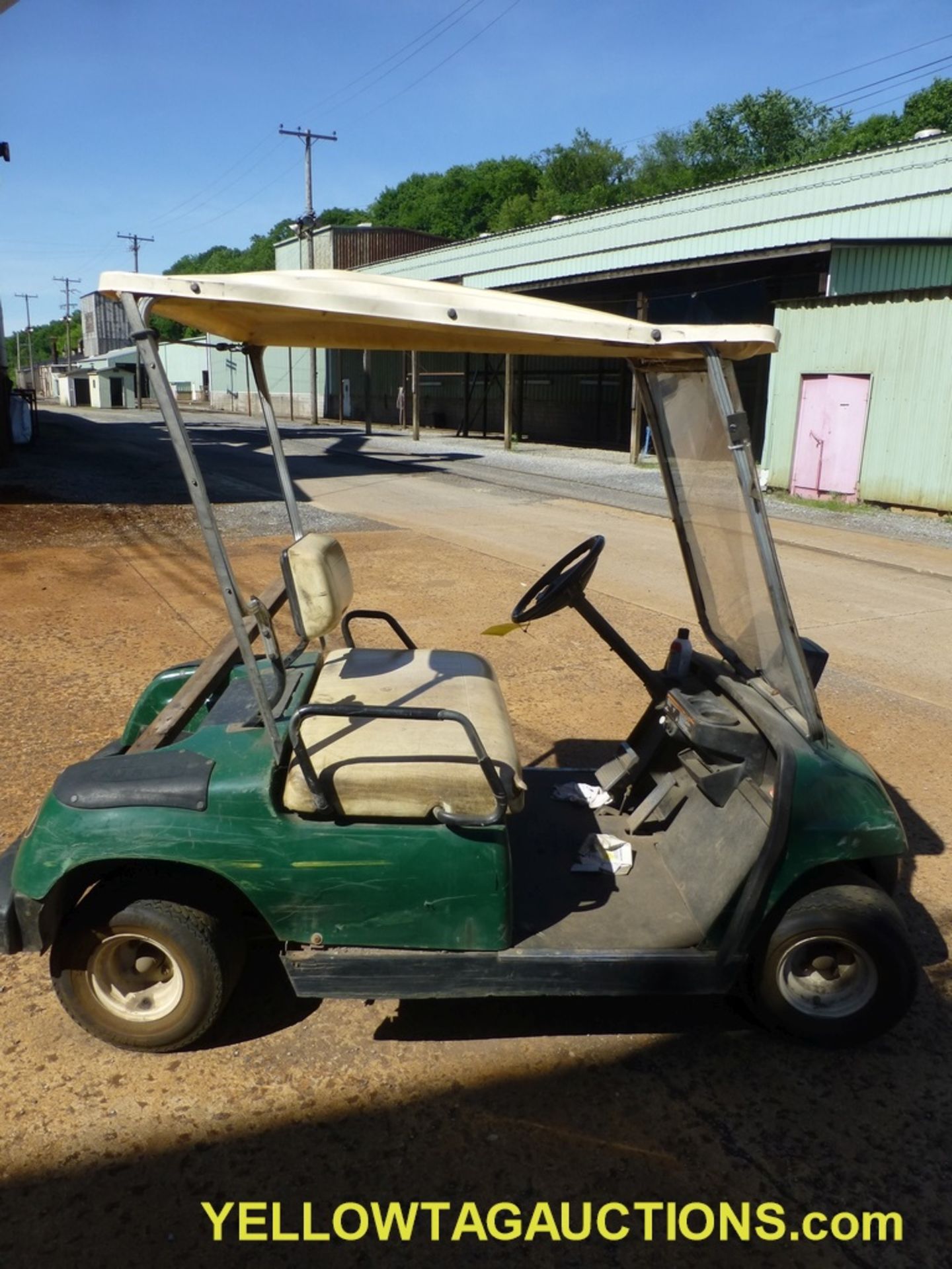 Yamaha Gas Power Golf Cart - Image 4 of 14