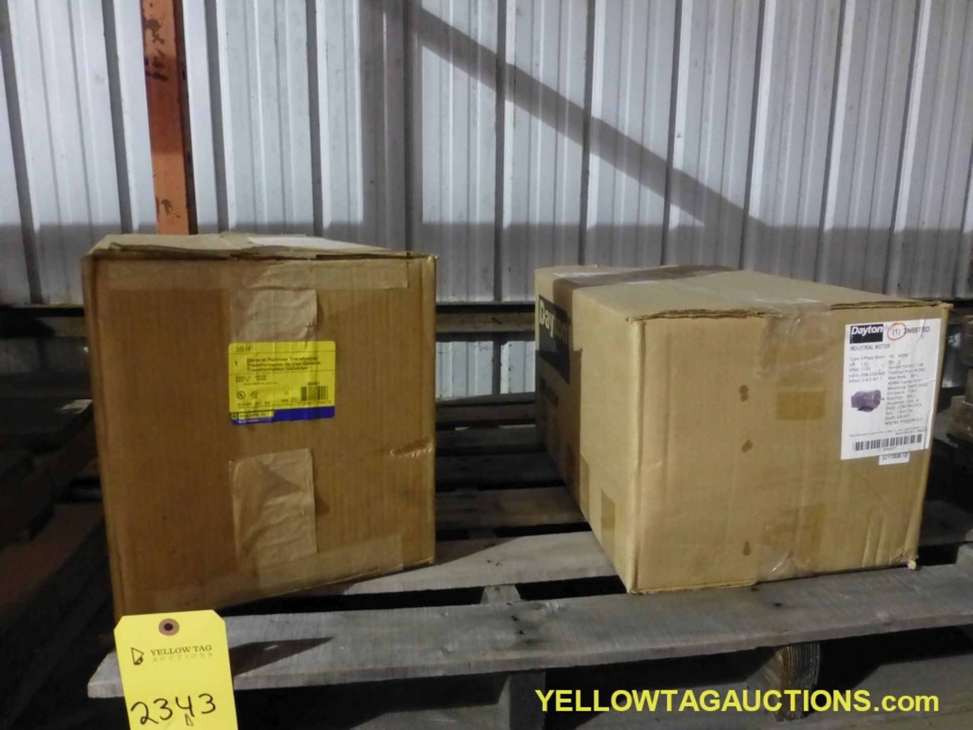 Lot of (2) Assorted Electrical Components | (1) Square D General Purpose Transformer 3S1F, Primary V