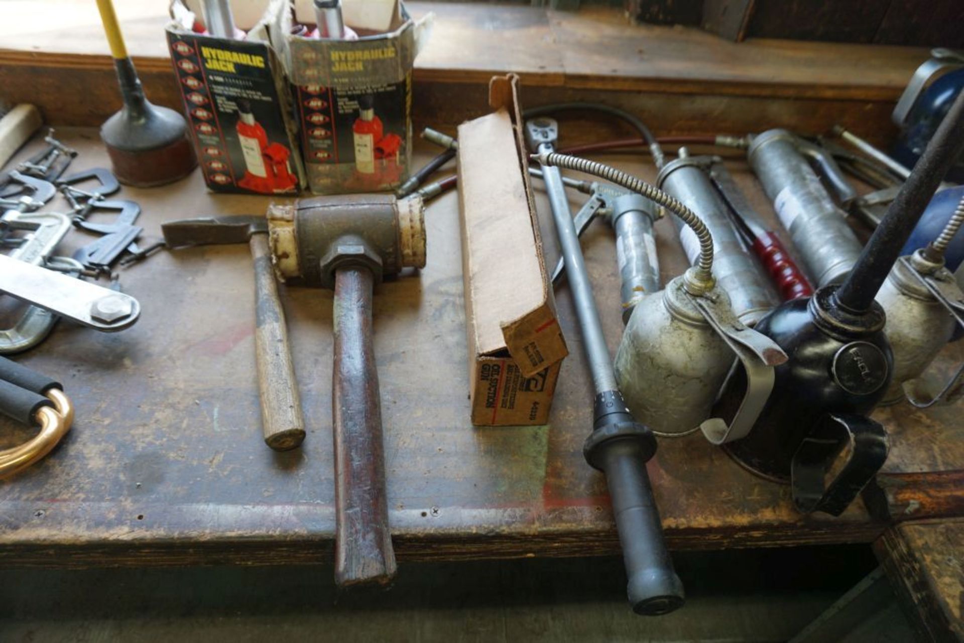 Contents of Table|Includes:; Oilers; Leather Mallets|Lot Tag: 835 - Image 11 of 15