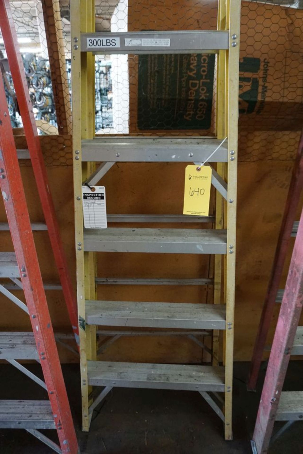 8' Ladder|Lot Tag: 640 - Image 2 of 4
