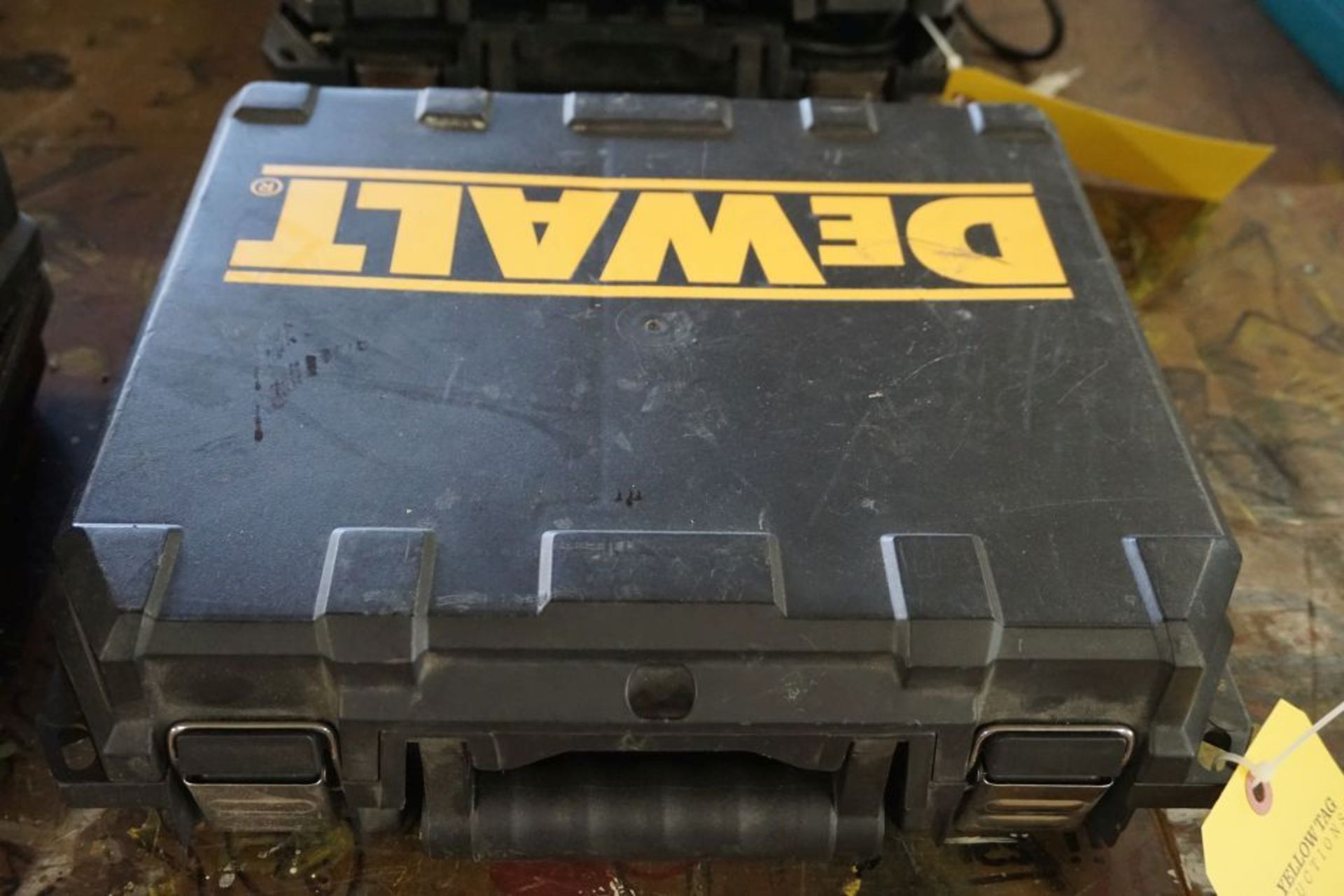 Dewalt Jigsaw w/Case|115V|Lot Tag: 682 - Image 2 of 5