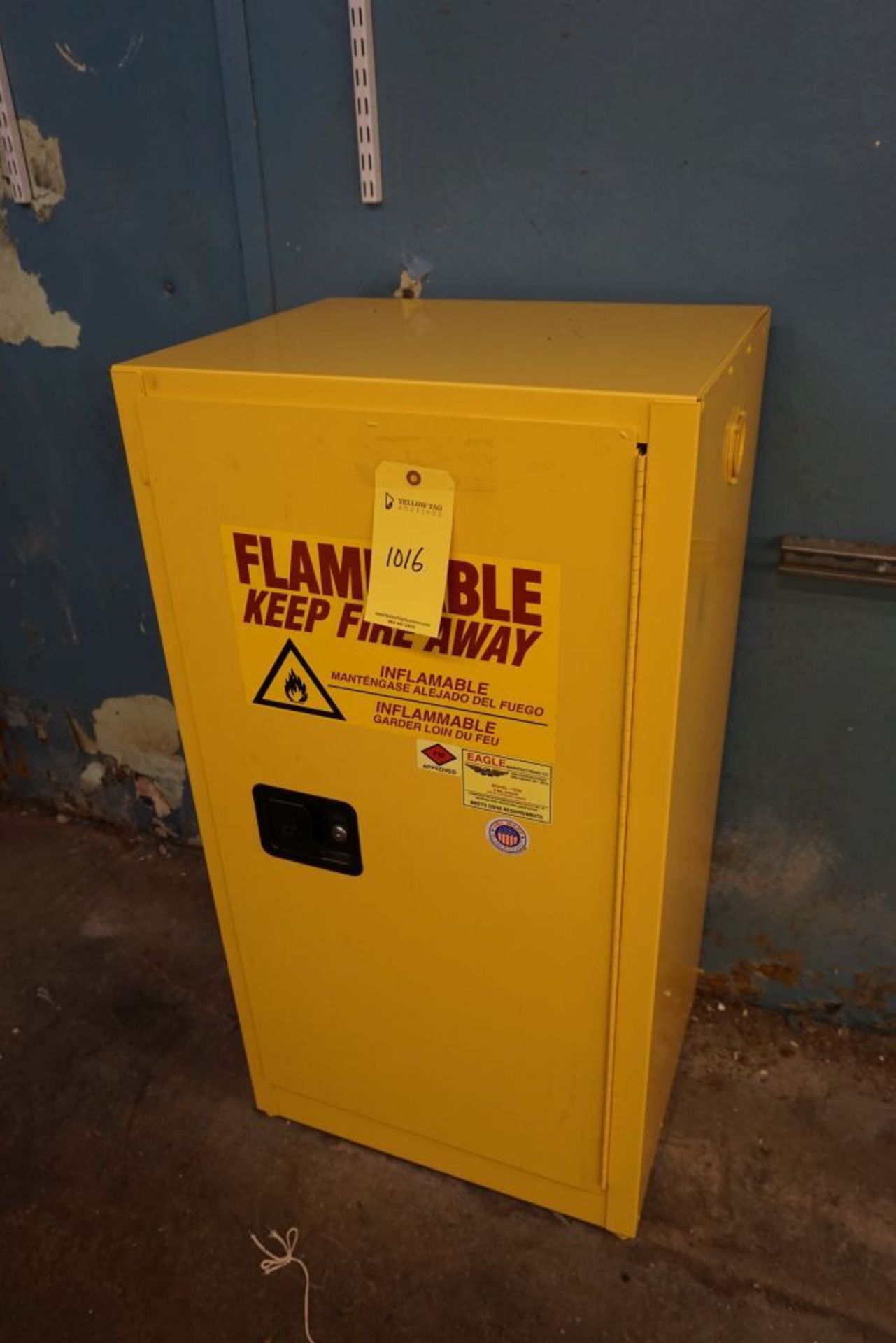 Eagle Flammable Storage Cabinet|16 Gallon Capacity|Lot Tag: 1016