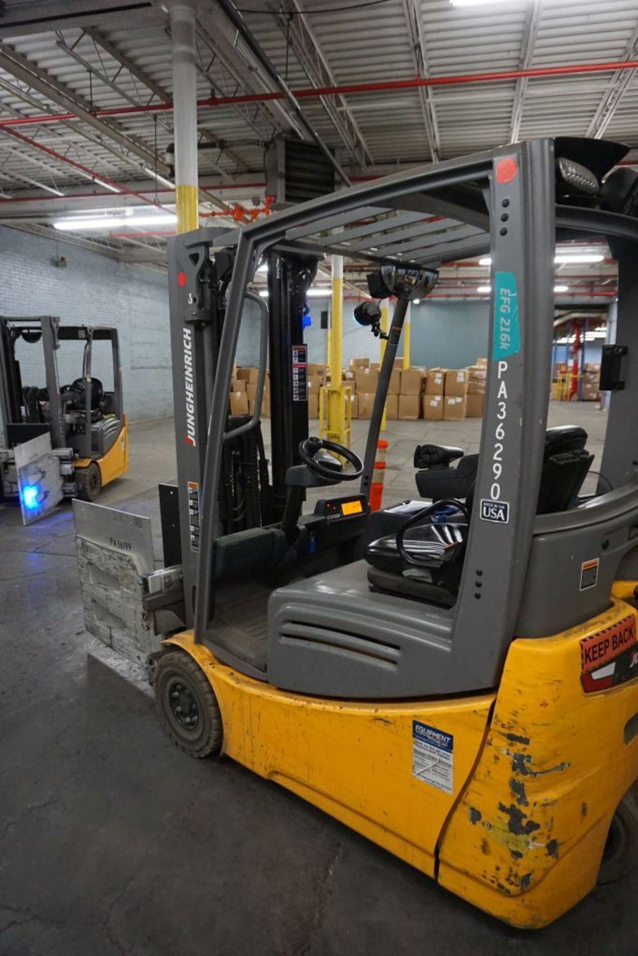 2016 Jungheinrich 48V Electric Forklift | 3,100 lb Capacity; 122" Lift; *Delayed Removal* - Image 7 of 18