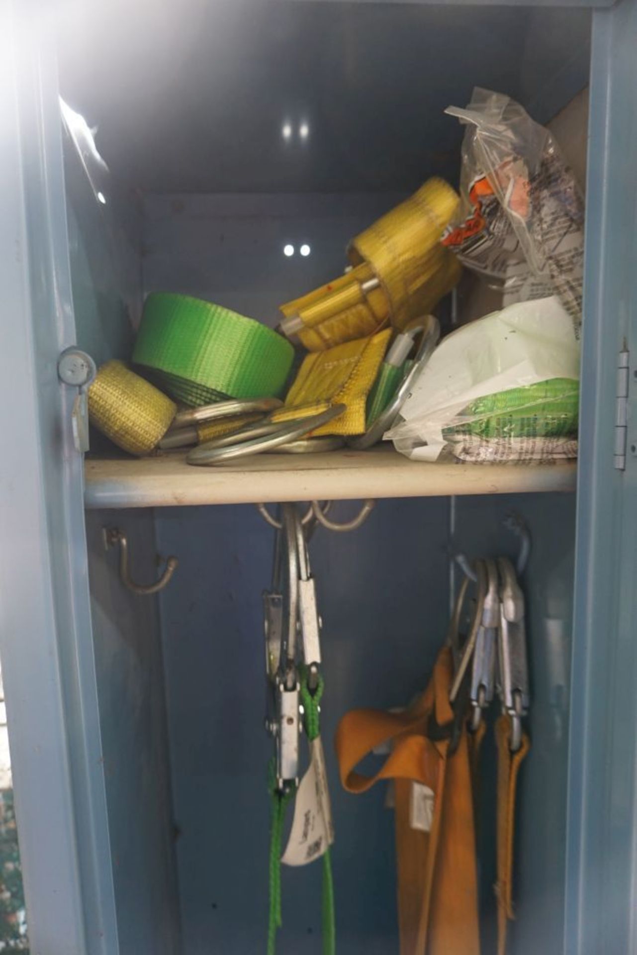 Lot of Lockers with Contents|Lot Tag: 721 - Image 11 of 11