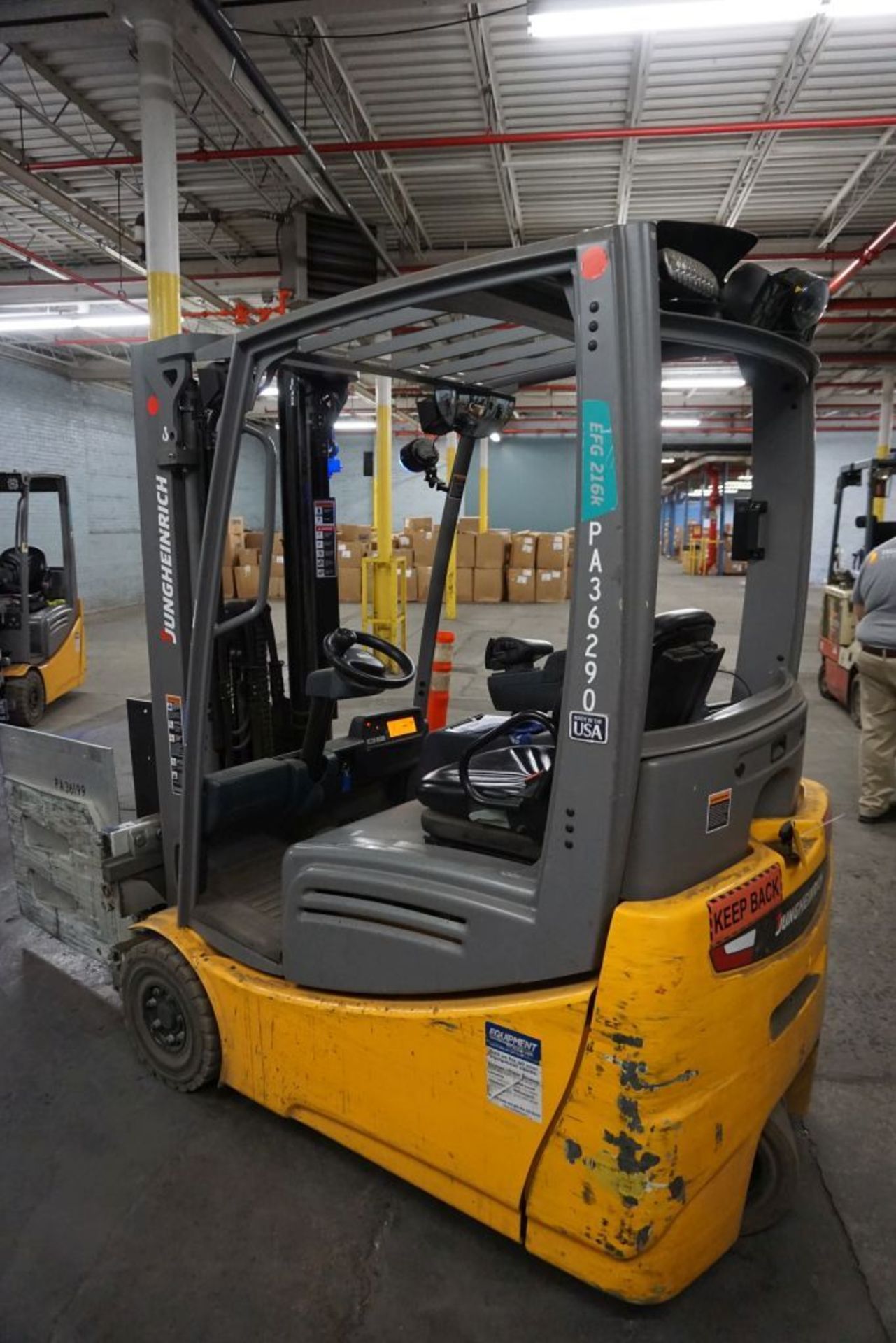 2016 Jungheinrich 48V Electric Forklift | 3,100 lb Capacity; 122" Lift; *Delayed Removal* - Image 6 of 18