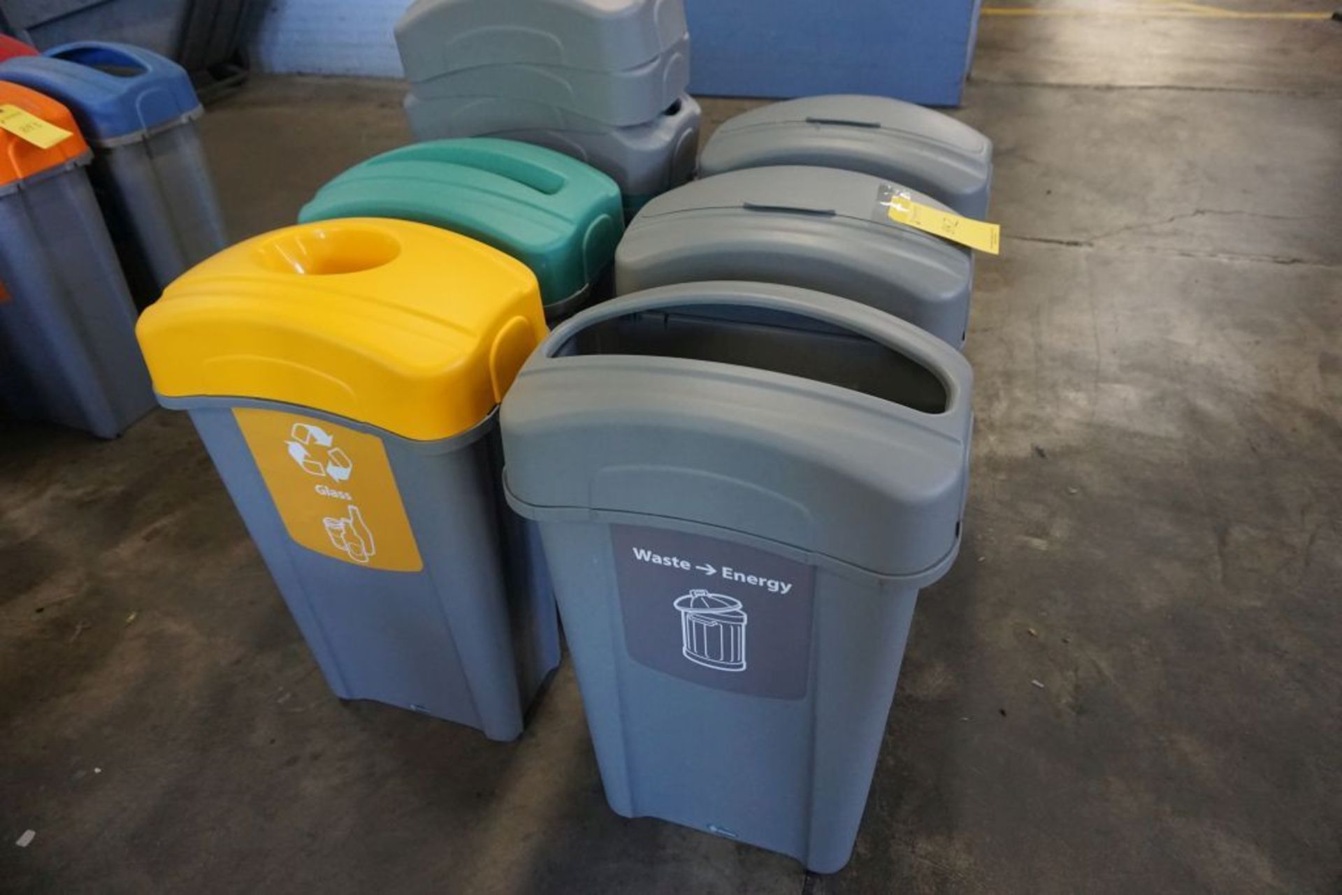 Lot of (6) Recycling/Waste Bins|Lot Tag: 842 - Image 2 of 3