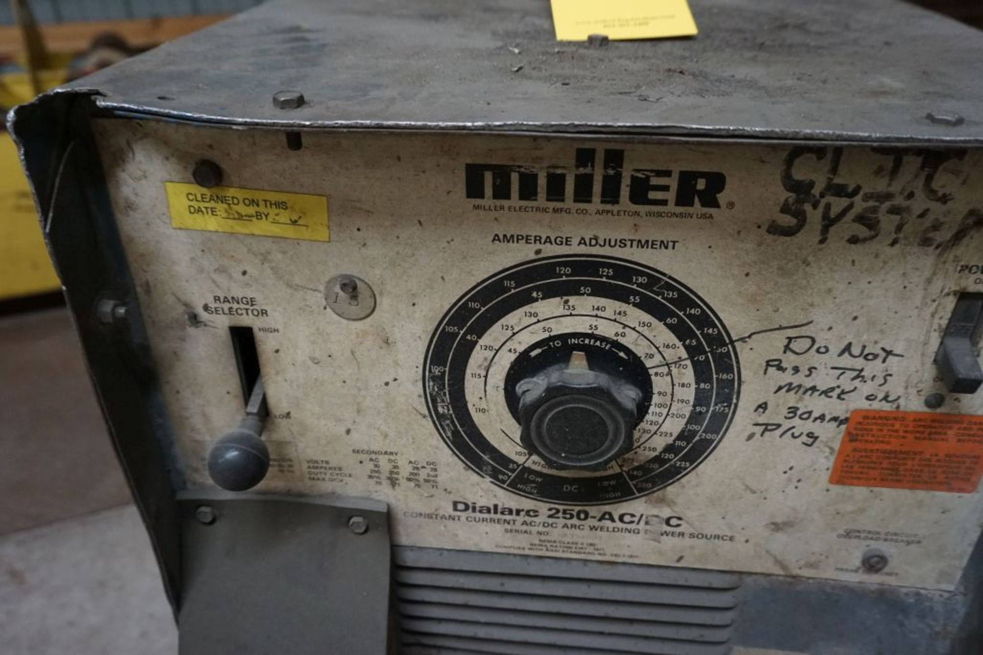 Miller Dialarc 250 AC/DC Welder - Image 5 of 7