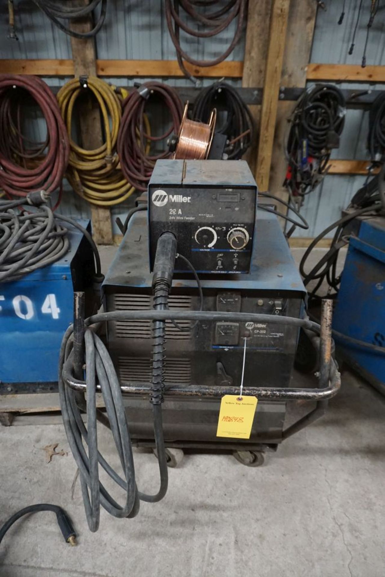 Miller CP-302 CV DC Welder with Wire Feeder|Miller 22A 24V Wire Feeder