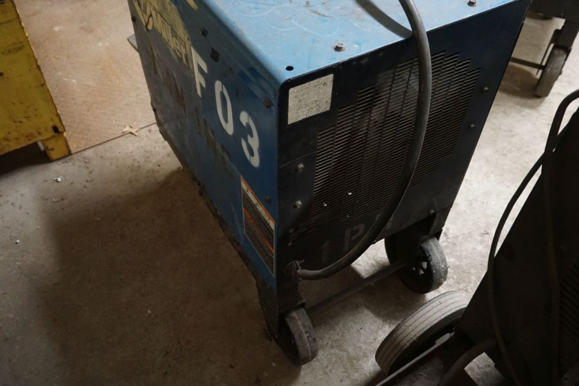 Miller Dialarc 250 AC/DC Welder - Image 9 of 11