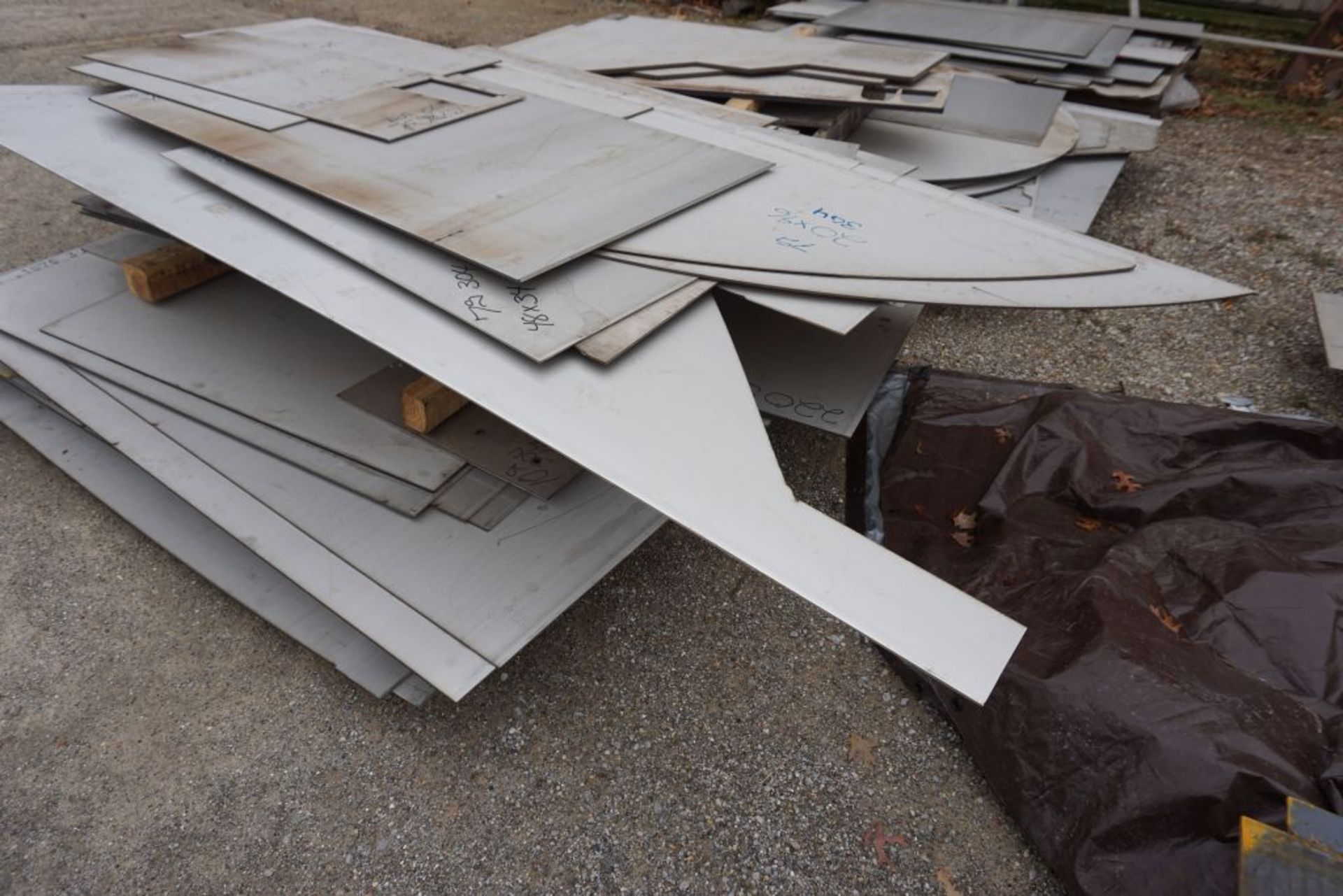 Lot of (5) Pallets of Assorted Steel and Stainless Steel - Image 11 of 27