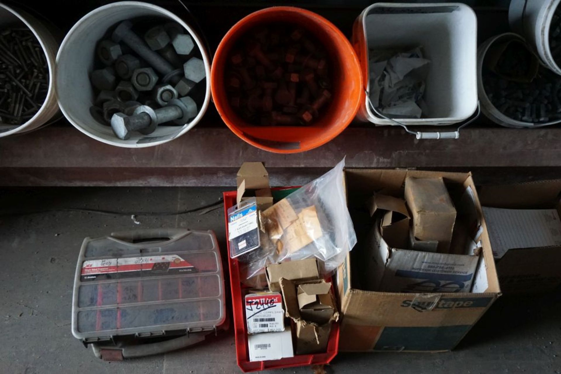 Lot of Assorted Bolts, Washers, Locknuts & More|Storage Unit Not Included - Bild 18 aus 62