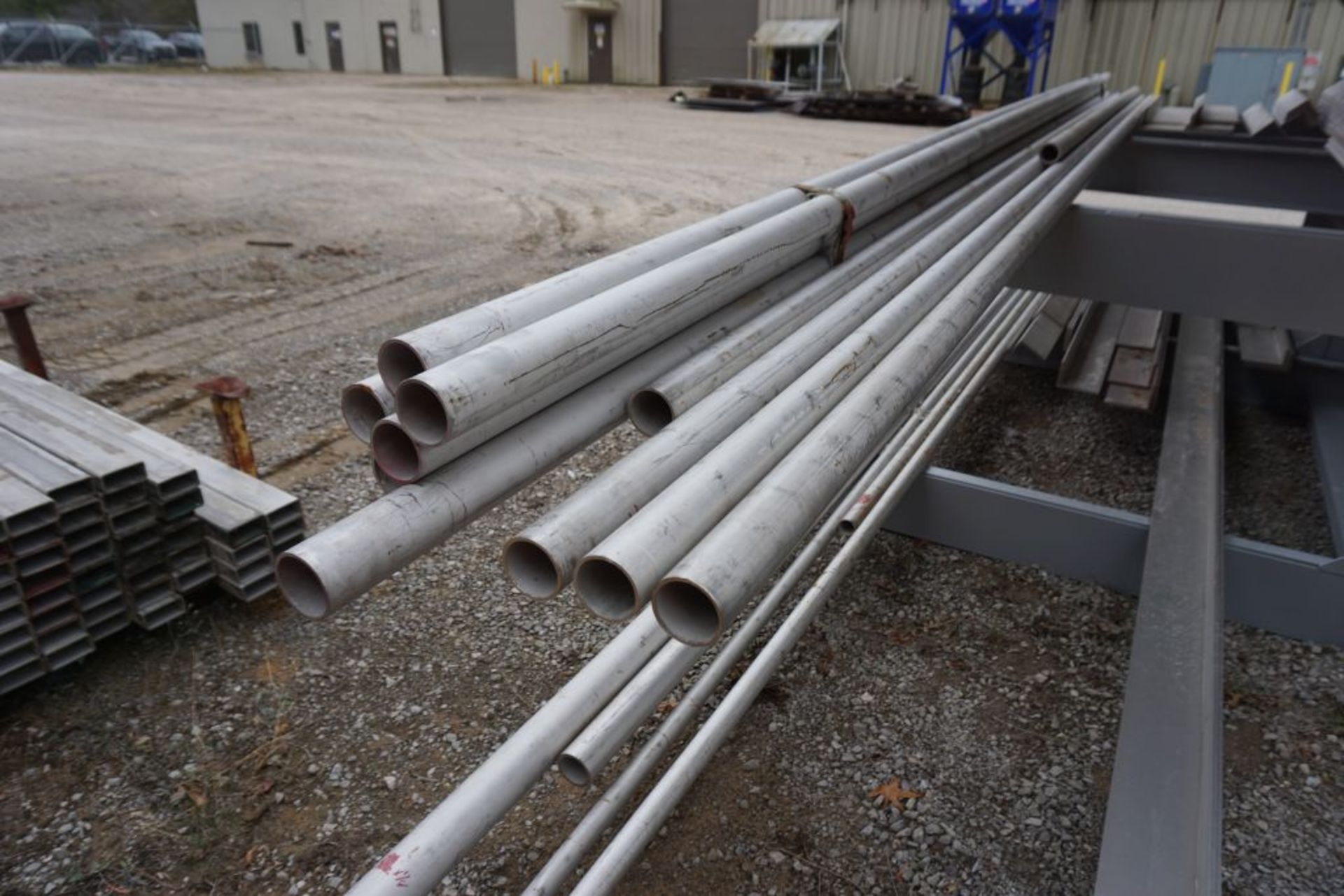 Rack of Assorted Stainless Steel Pipes & Bars - Image 25 of 46