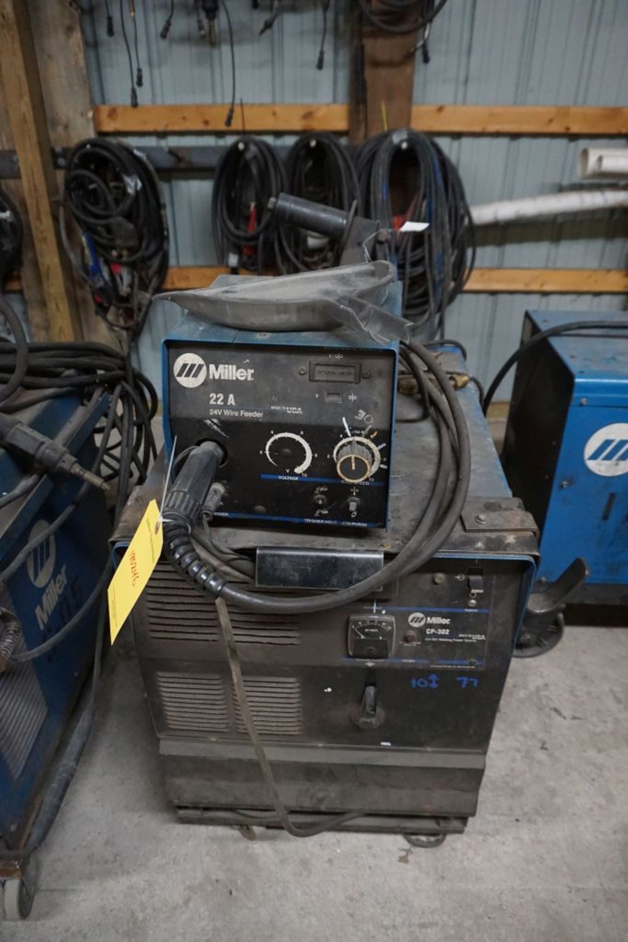 Miller CP-302 CV DC Welder with Wire Feeder|Miller 22A 24V Wire Feeder