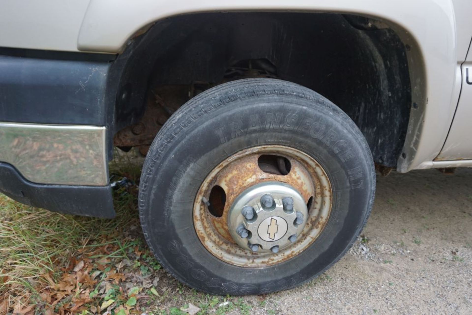 2007 Chevy Silverado 3500 2 WD Pickup Truck|VIN: 1GCJC33D57F159034; Approx. 320,450 Miles; Crew Cab; - Bild 15 aus 30