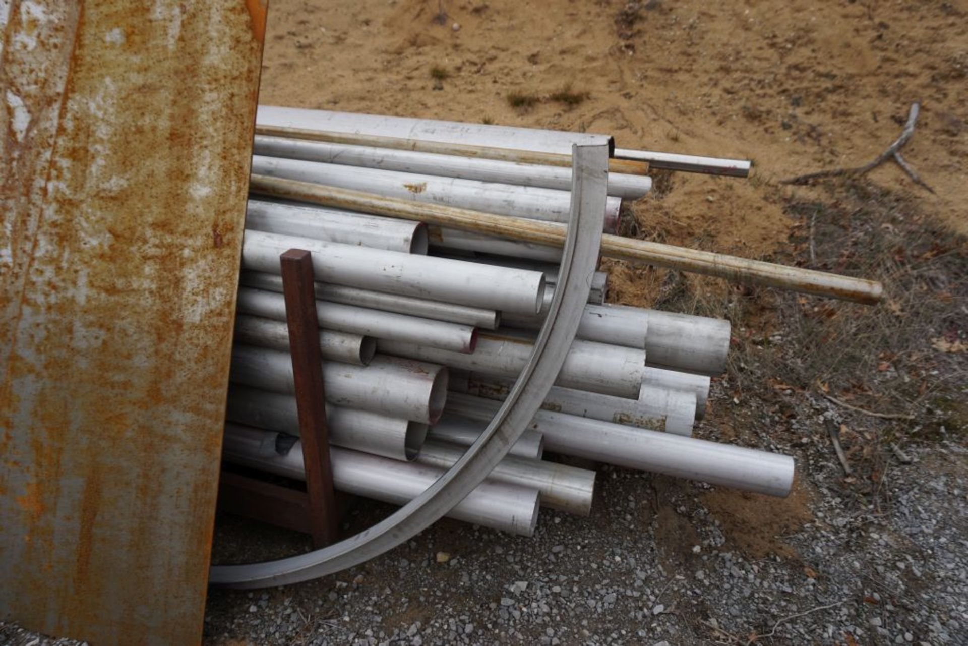 Rack of Assorted Stainless Steel Pipes & Bars - Image 38 of 46