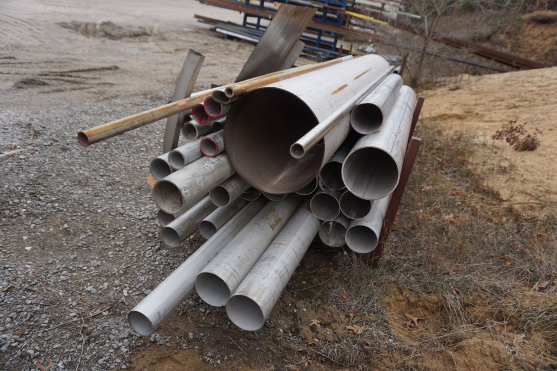 Rack of Assorted Stainless Steel Pipes & Bars - Image 37 of 46