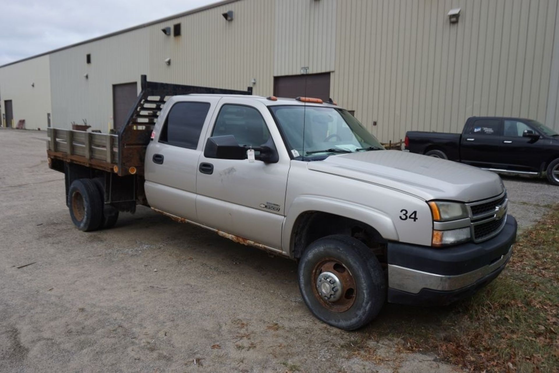 2007 Chevy Silverado 3500 2 WD Pickup Truck|VIN: 1GCJC33D57F159034; Approx. 320,450 Miles; Crew Cab;