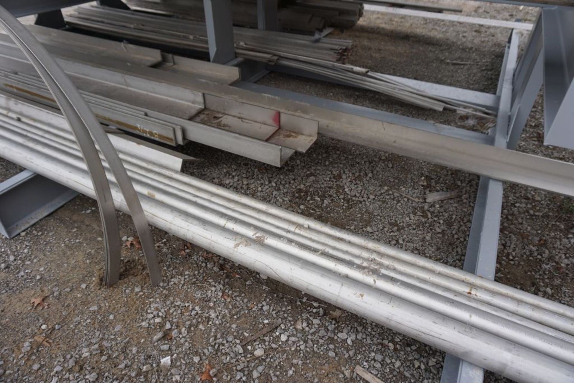 Rack of Assorted Stainless Steel Pipes & Bars - Bild 30 aus 46