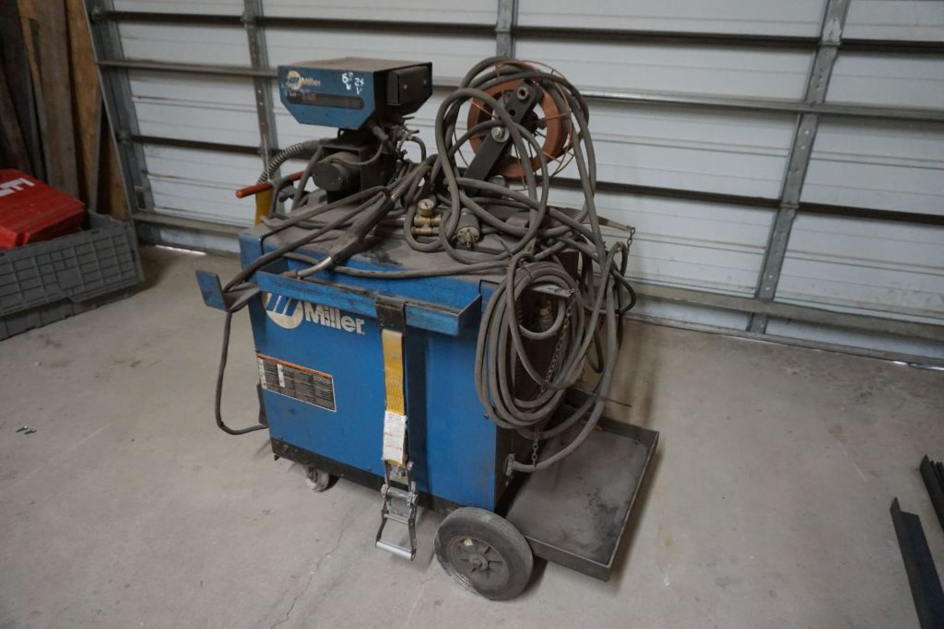 Miller CP-302 Welder with Wire Feeder|Miller S-52E 115 Constant Speed Wire Feeder