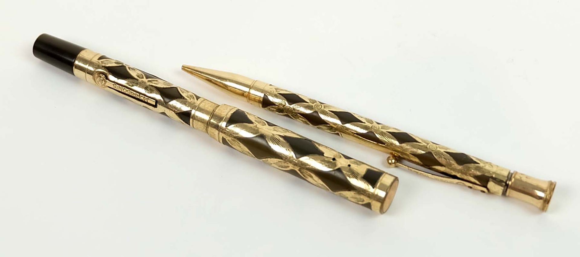 SCHREIBSET, 1930er-Jahre, Herst. The Morrison Fountain Pen Company/ New York, brauner Kunststoff,