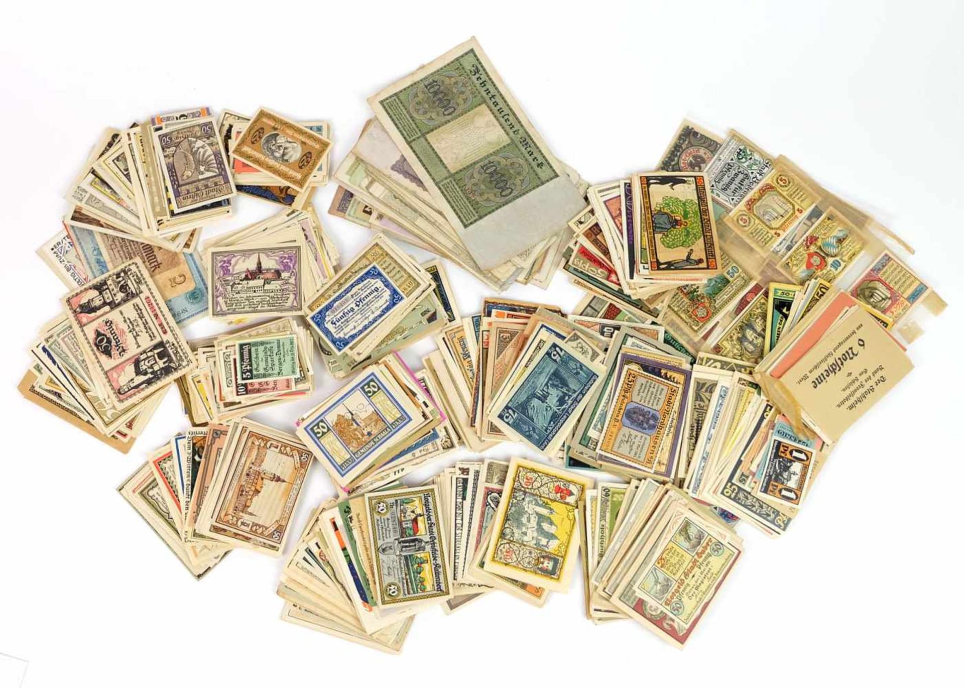 DEUTSCHES REICH, 1910-44, Banknoten/ Notgeldscheine, großes Konvolut von über 2000