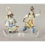 ZWEI DACHREITERFIGUREN, Keramik, farbig glasiert, H bis 21, min.besch., CHINA, 19.Jh.