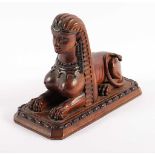 SPHINX, Holz, geschnitzt, L 22, 20.Jh.