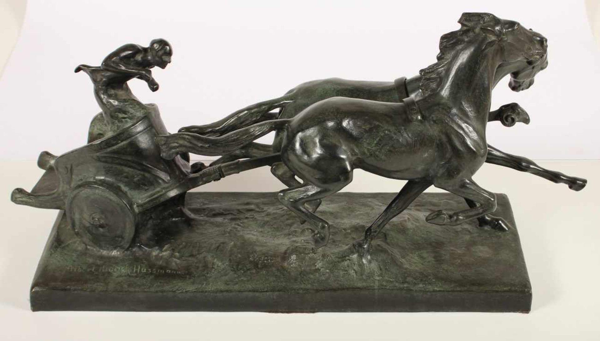 HUSSMANN, Albert Hinrich (1874-1946), "Siegeswagen", Bronze, L 75, H 40, auf dem Sockel signiert, - Image 2 of 4