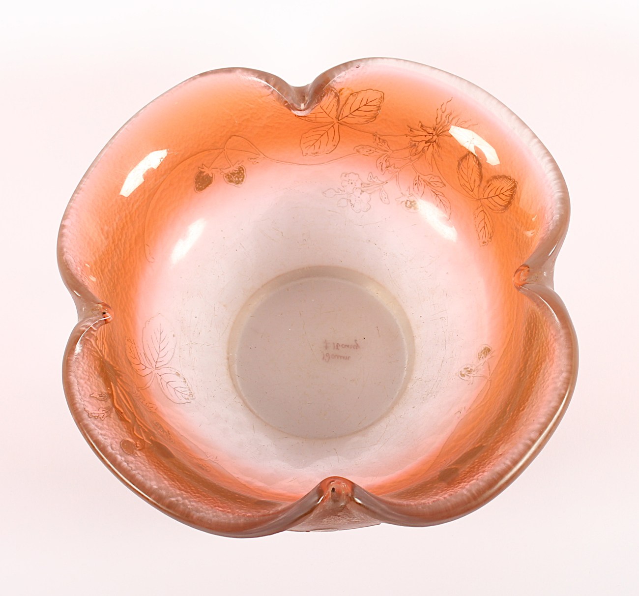 JUGENDSTIL-SCHALE, farbloses Glas, im Verlauf aprikotfarben getönt, eisglasartig rau geätzter - Image 2 of 3