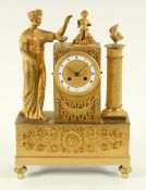 EMPIRE-FIGURENPENDULE "TAUBE UND AMOR", Bronze, feuervergoldet, Werk mit Fadenaufhängung und