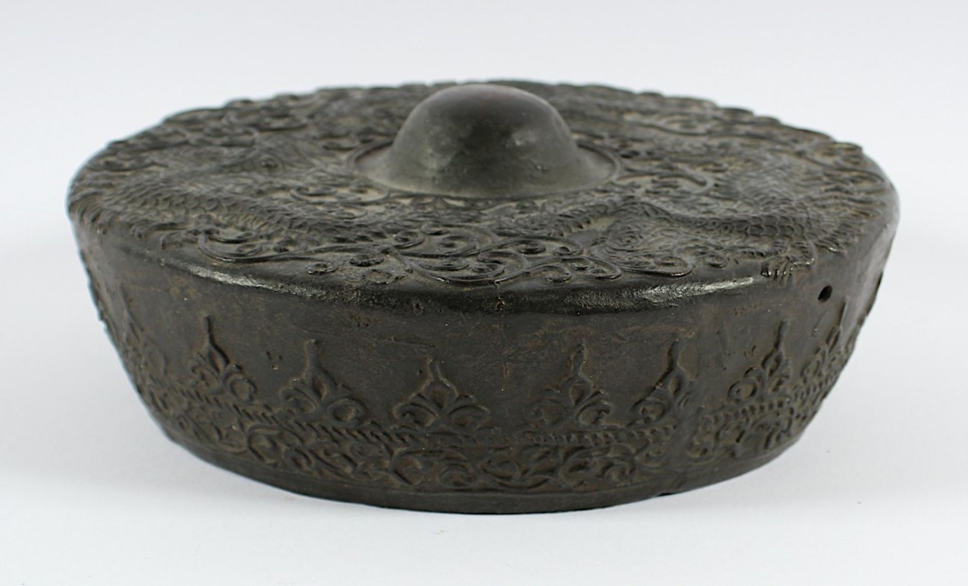 GONG, Bronze, Reliefdekor, Dm 22, INDONESIEN - Image 2 of 3