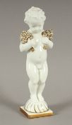 "PUTTO MIT ZWEI BLUMENSTRÄUSSEN", gold staffiert, H 22, minst.ber., HUTSCHENREUTHER, SELB, um 1930