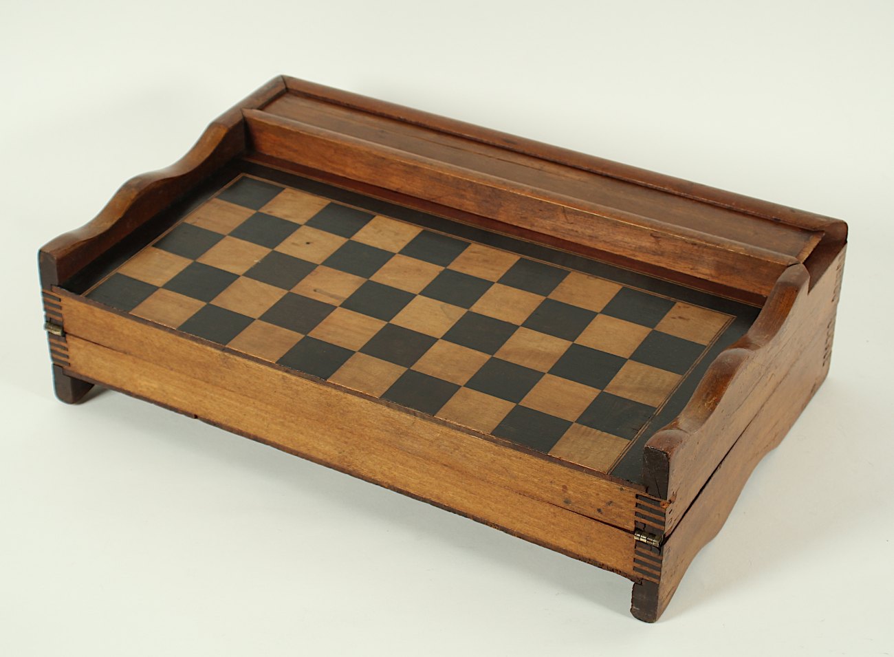 SCHACH- UND BACK GAMMON-SPIEL, Holz, besch., L 44, um 1900 - Image 3 of 3